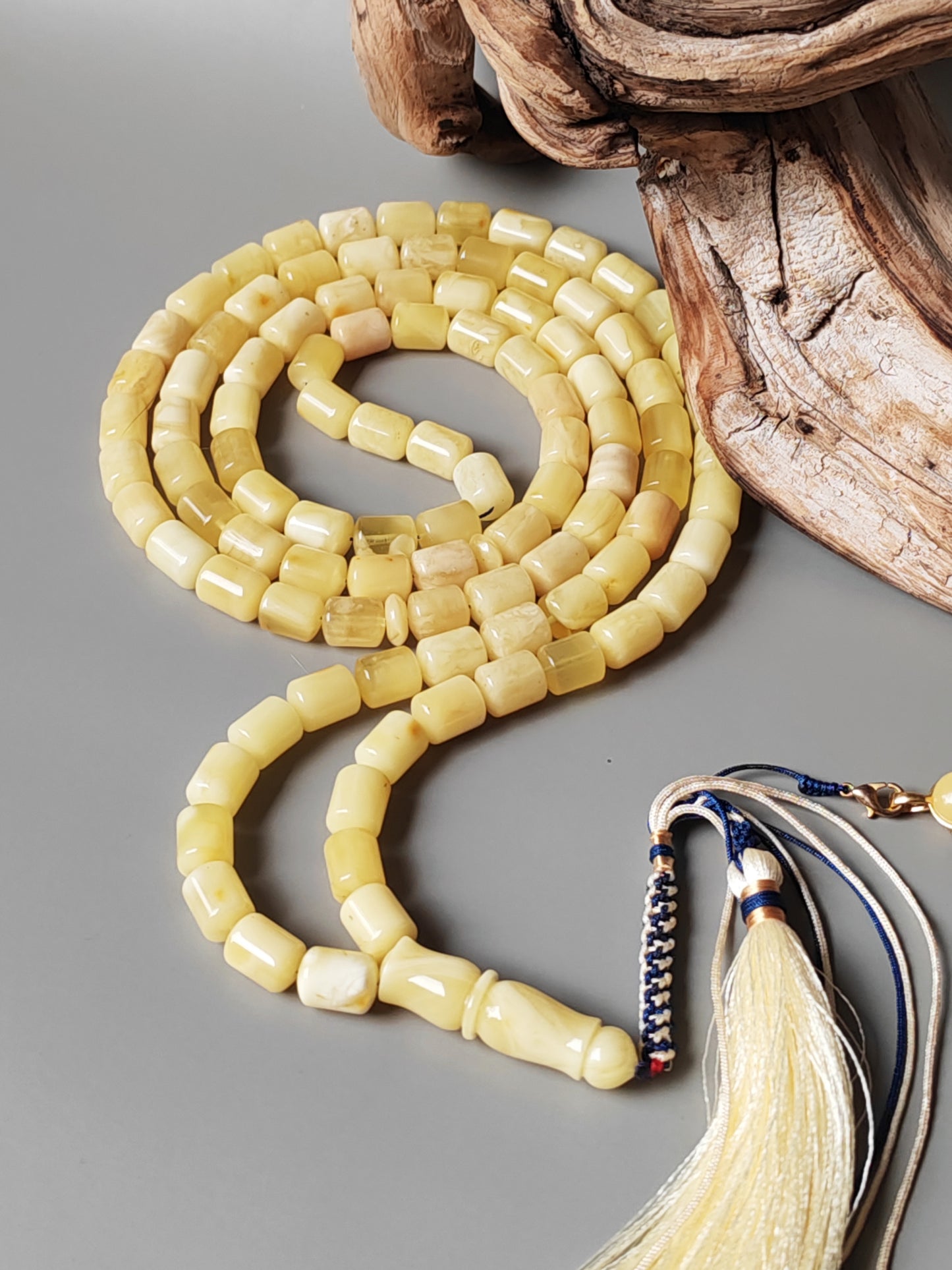 Long Milk Barrel Shape Super Amber Misbah – 99 Beads with Amber Pendant