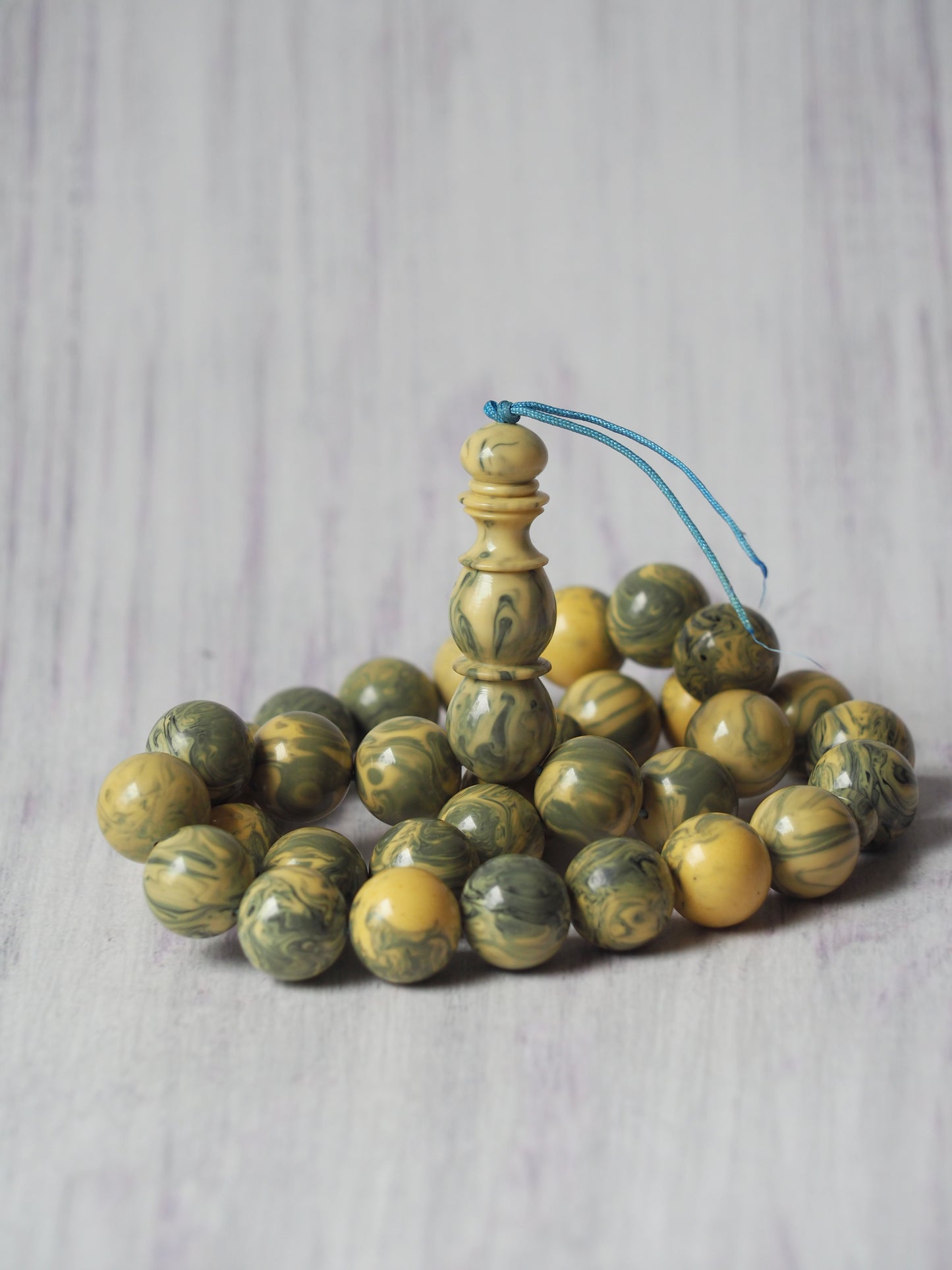 Vintage Milky Green "Chernobyl" Bakelite Misbah 33 Beads