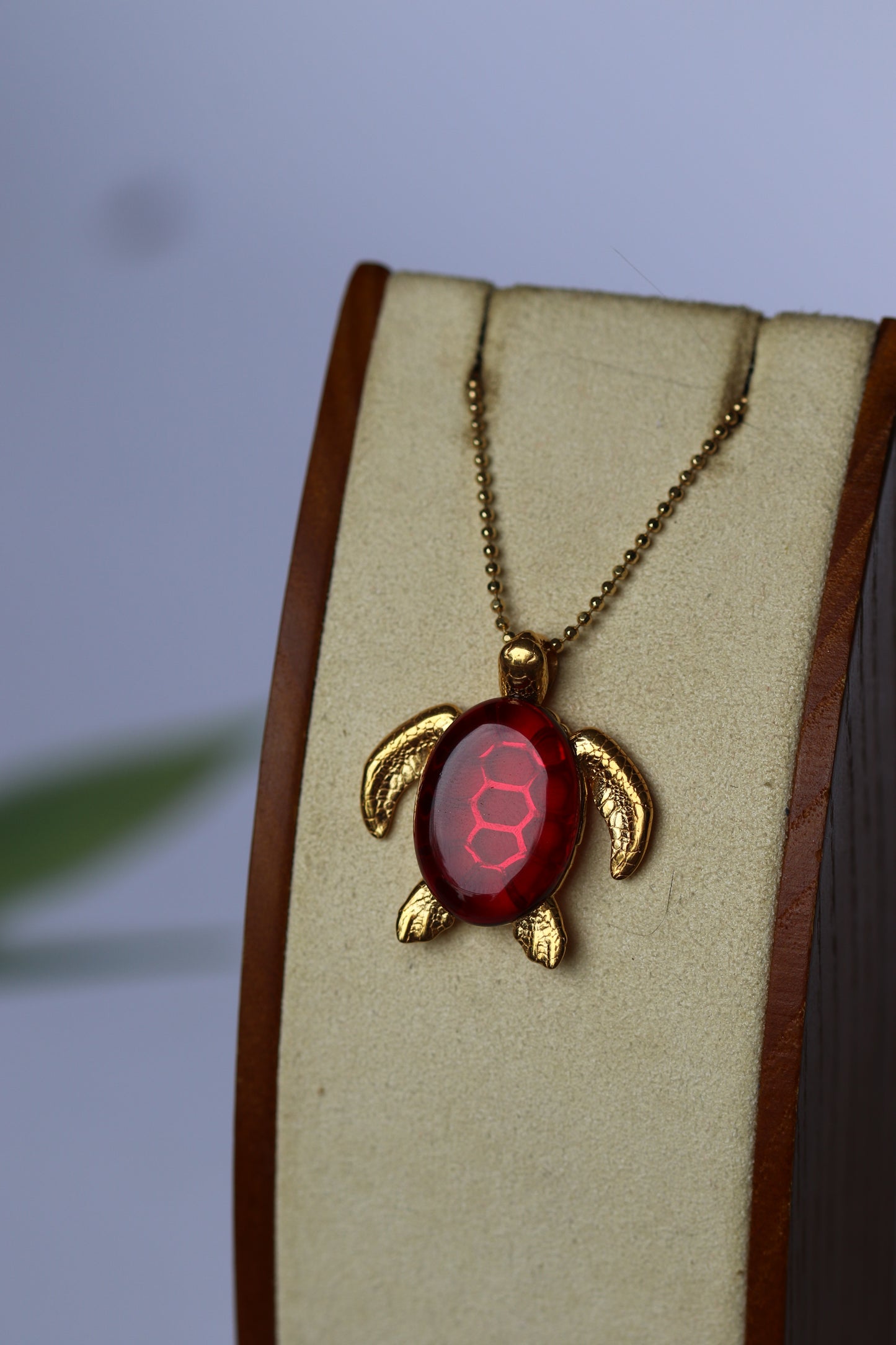Red Amber Turtle Shape Pendant in Gold Plated Silver 925