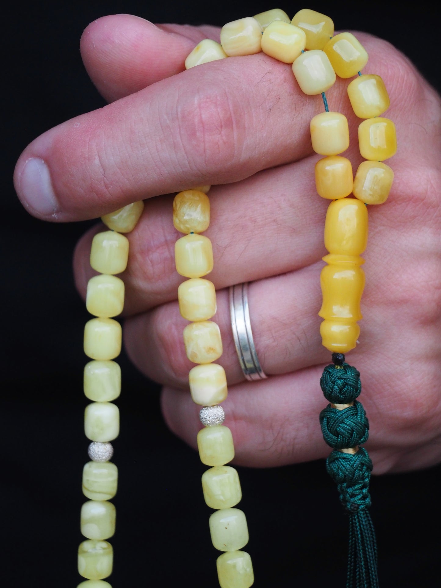 Natural Pocket Size Milk and Aged Butterscotch Gradient Amber Barrel Shape Rosary 45 Beads