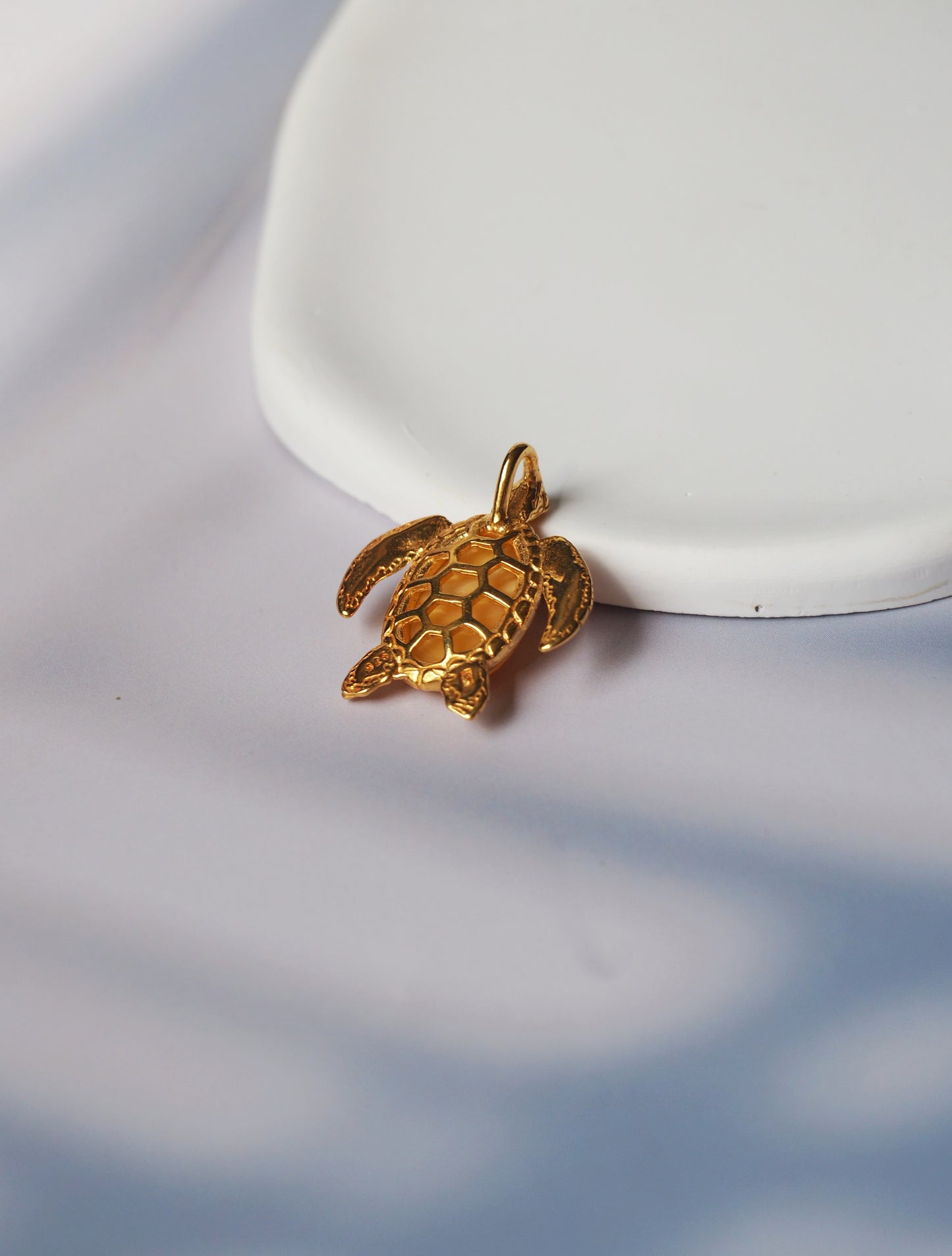 "Tiger" Baltic Amber + Gold Plated Silver 925 Small Turtle Pendant | Charm