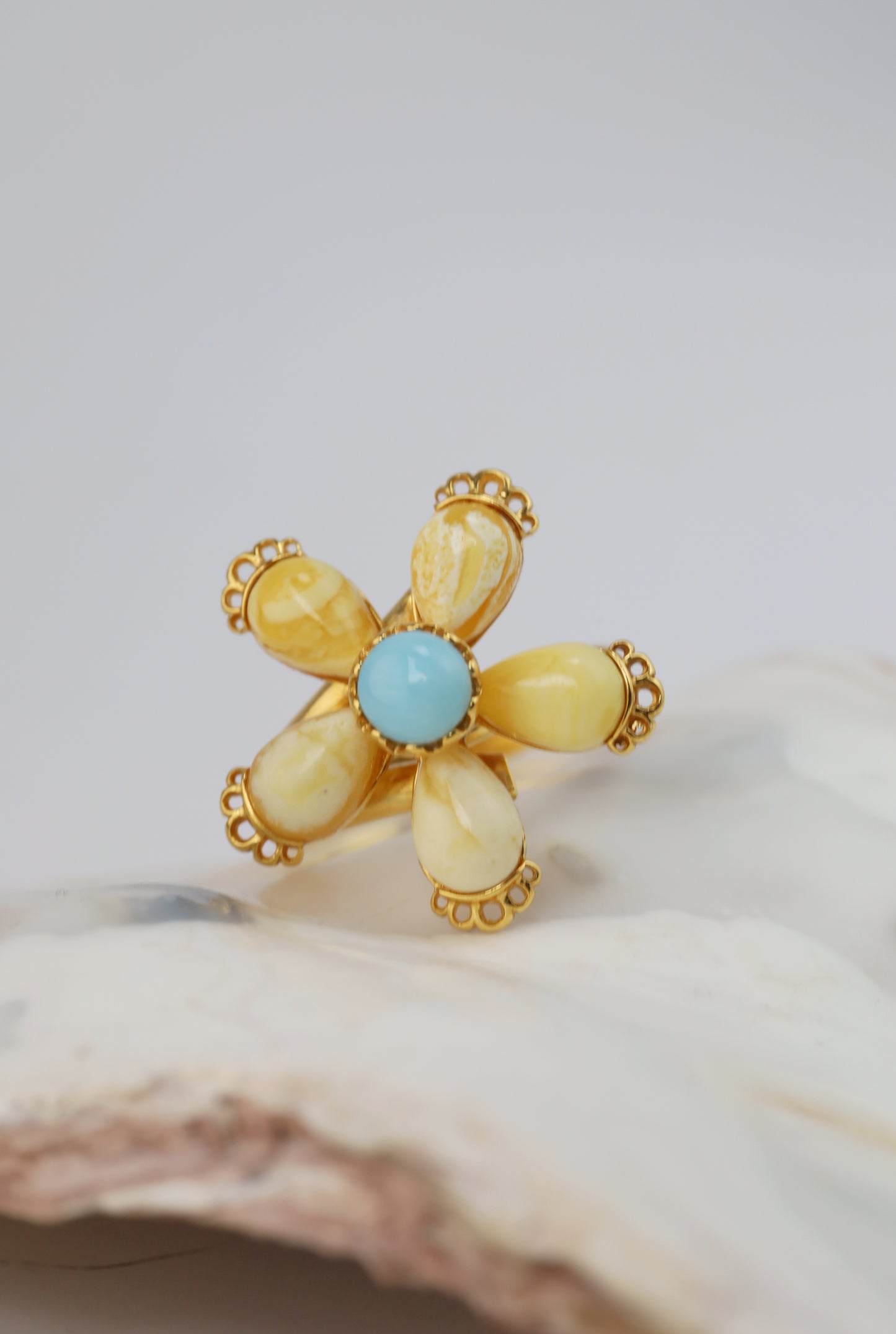 Pure Royal White Amber Ring with Oxidized Silver 925 with Blue Hue