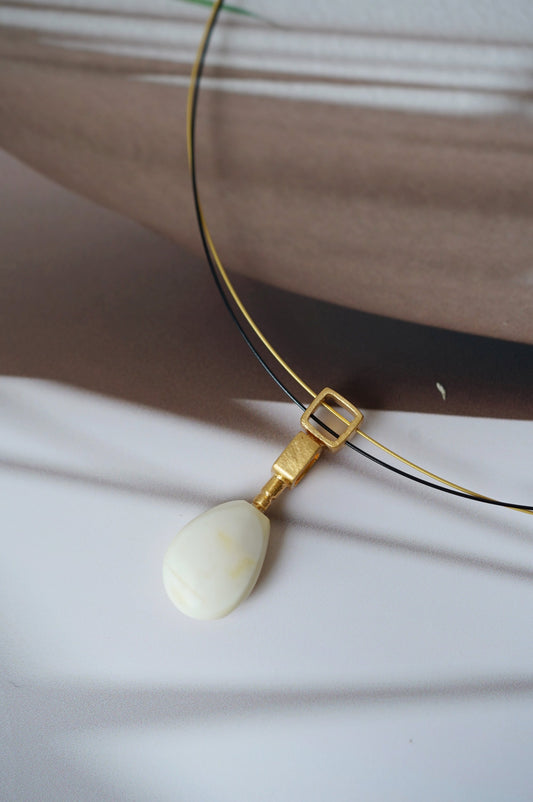 Natural Royal White Amber Chocker with Rhodium Plated Silver Frame and String