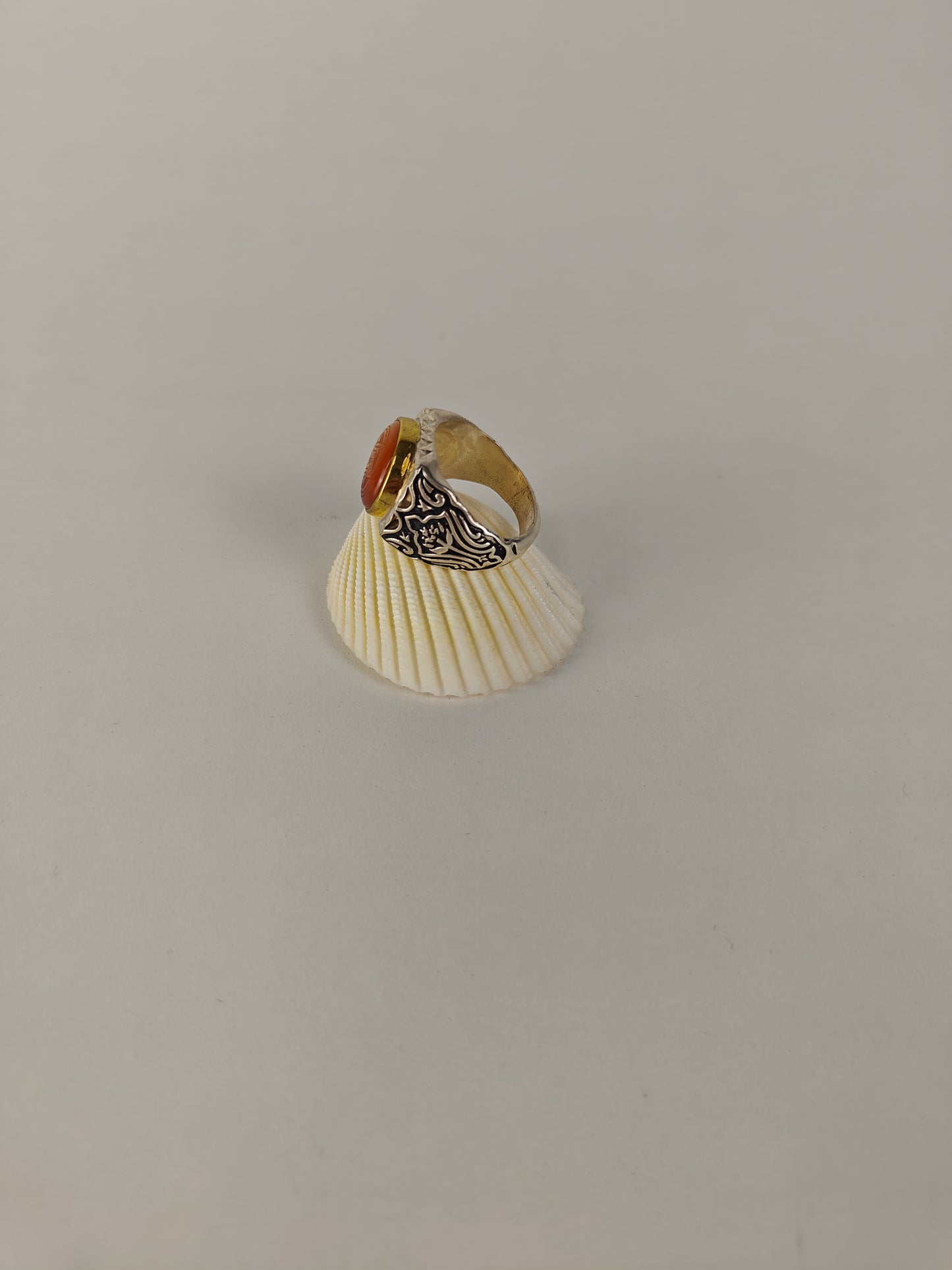 Natural Yemeni Agate Ring in Silver 925