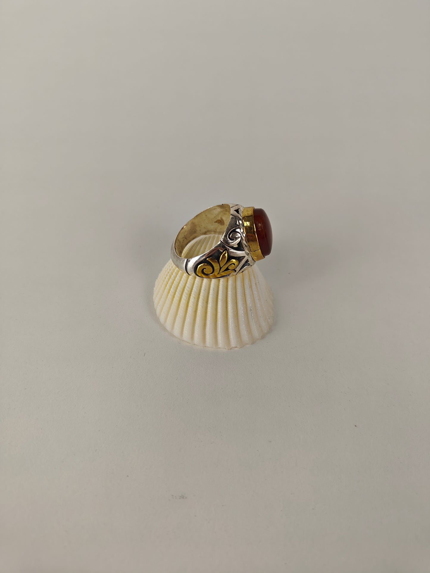 Natural Yemeni Agate Ring in Silver 925
