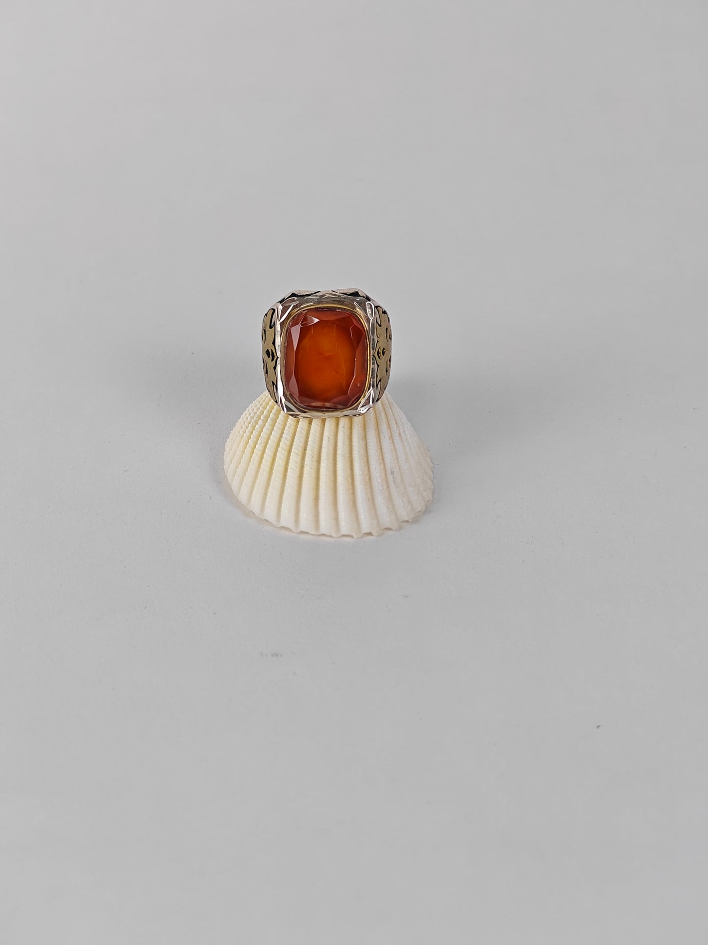 Natural Yemeni Agate Ring in Silver 925