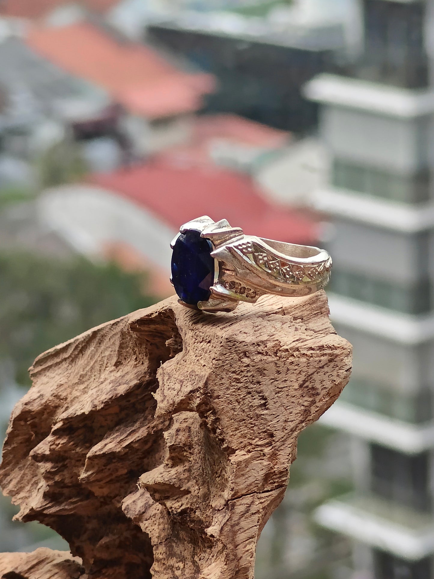 Natural Sapphire Ring in 925 Silver