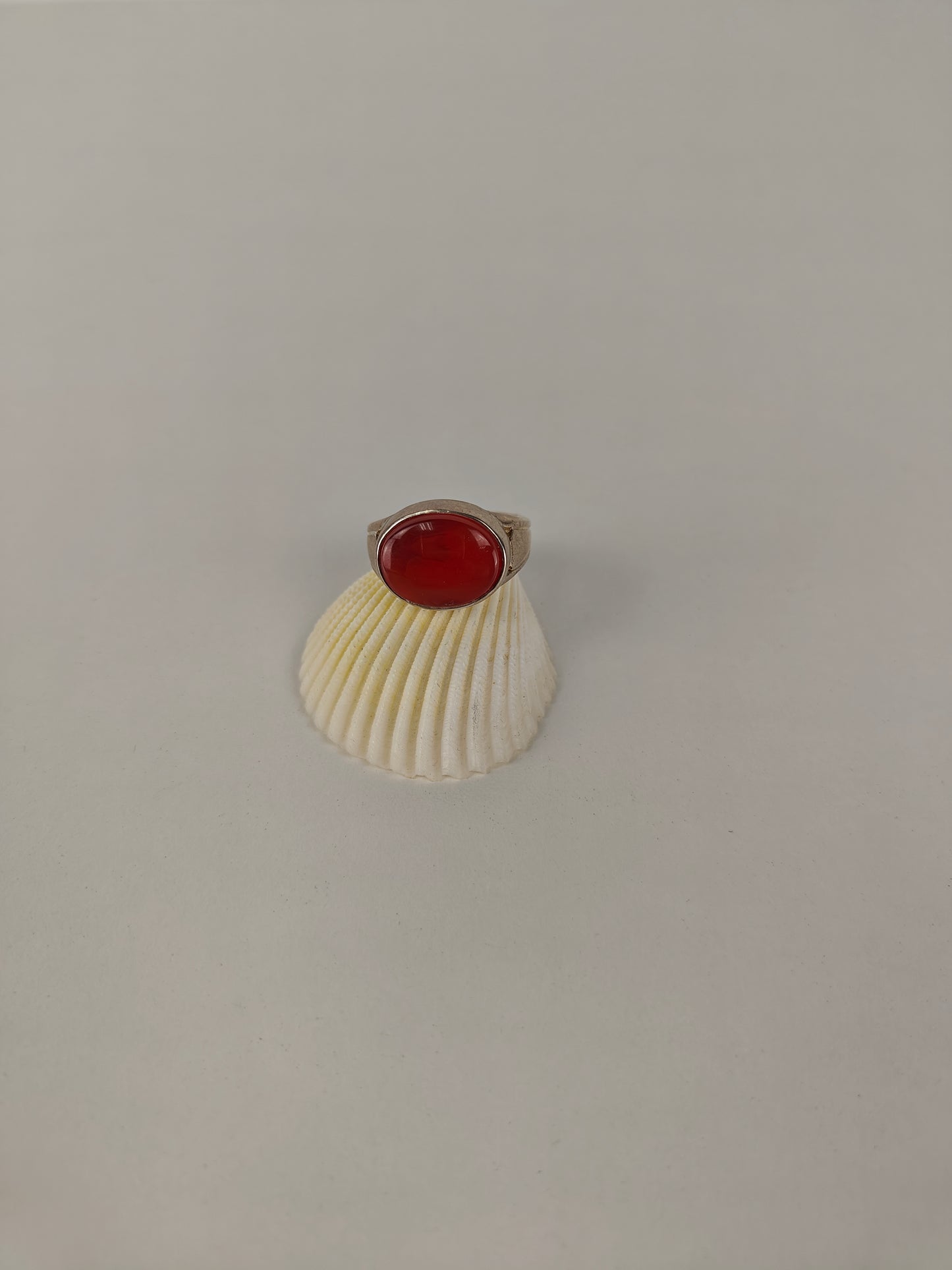 Natural Yemeni Agate Ring in 925 Silver