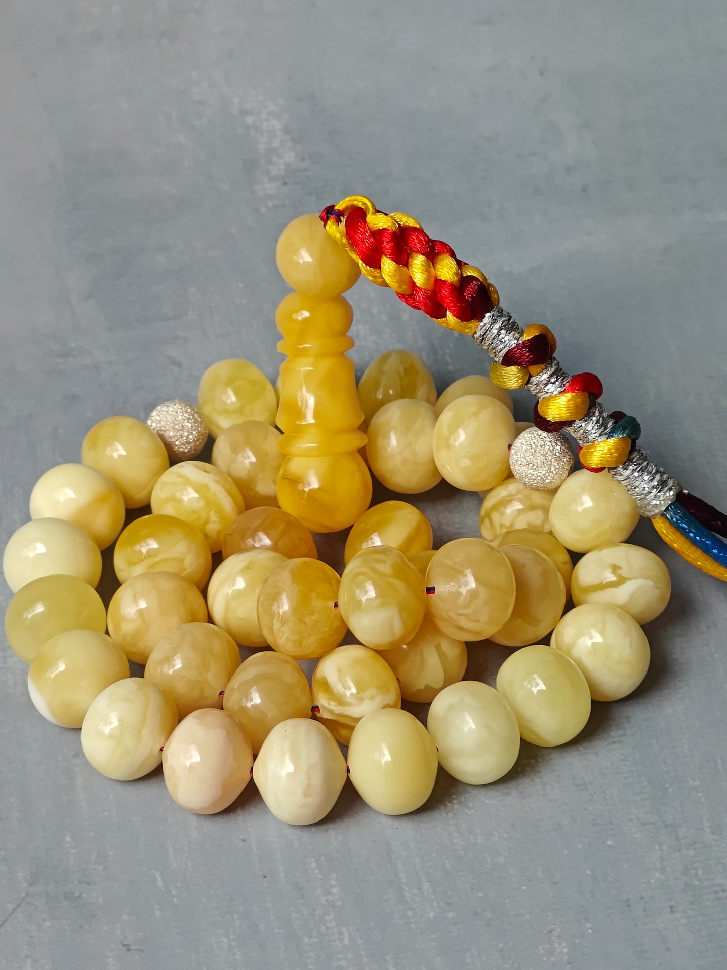 Natural Gradient Butterscotch, Royal White and Tiger Amber Istanbul Shape Misbah 40 Beads
