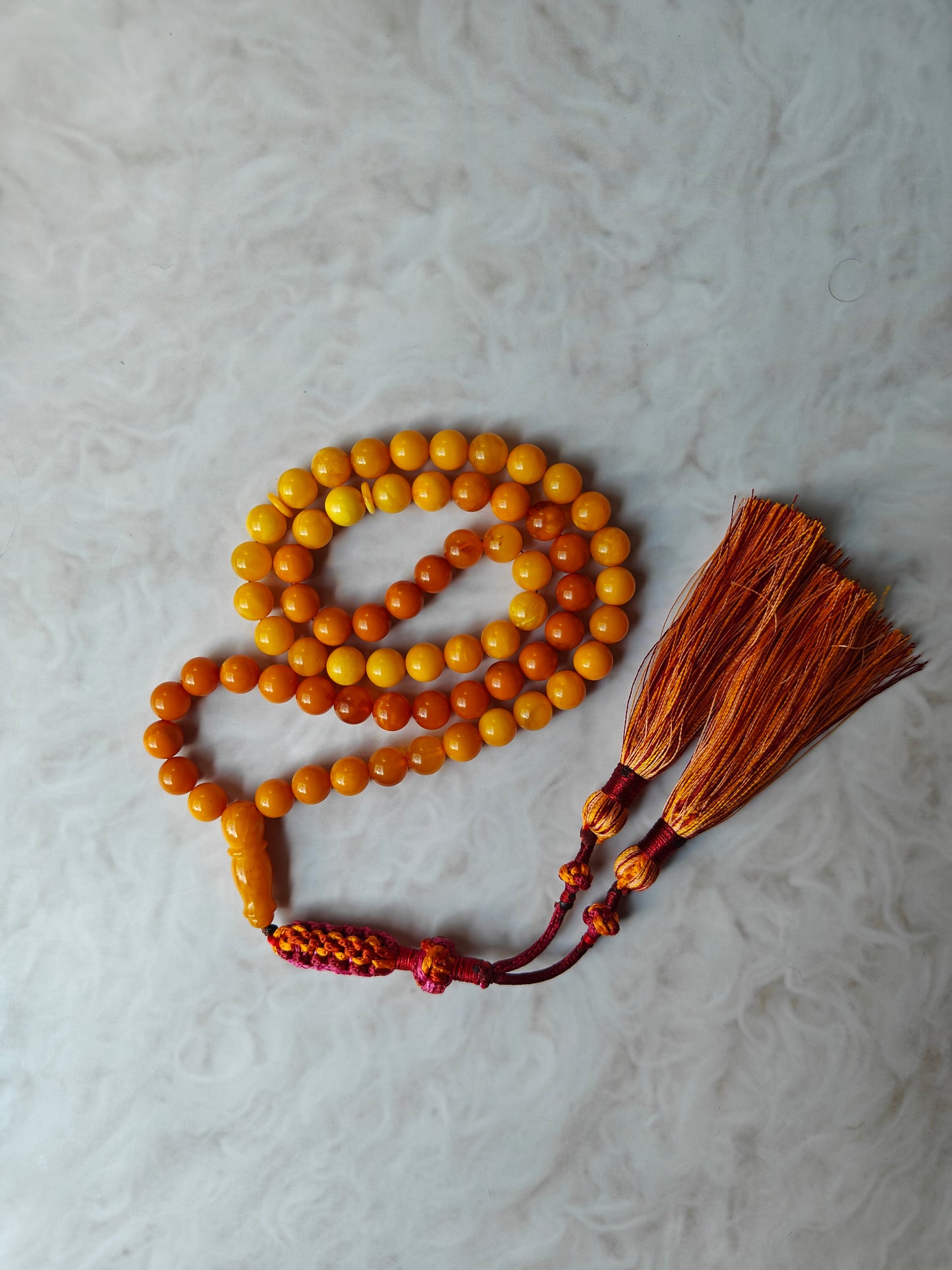 Antique Gradient Aged Butterscotch and Honey Amber Tasbih 66 Beads