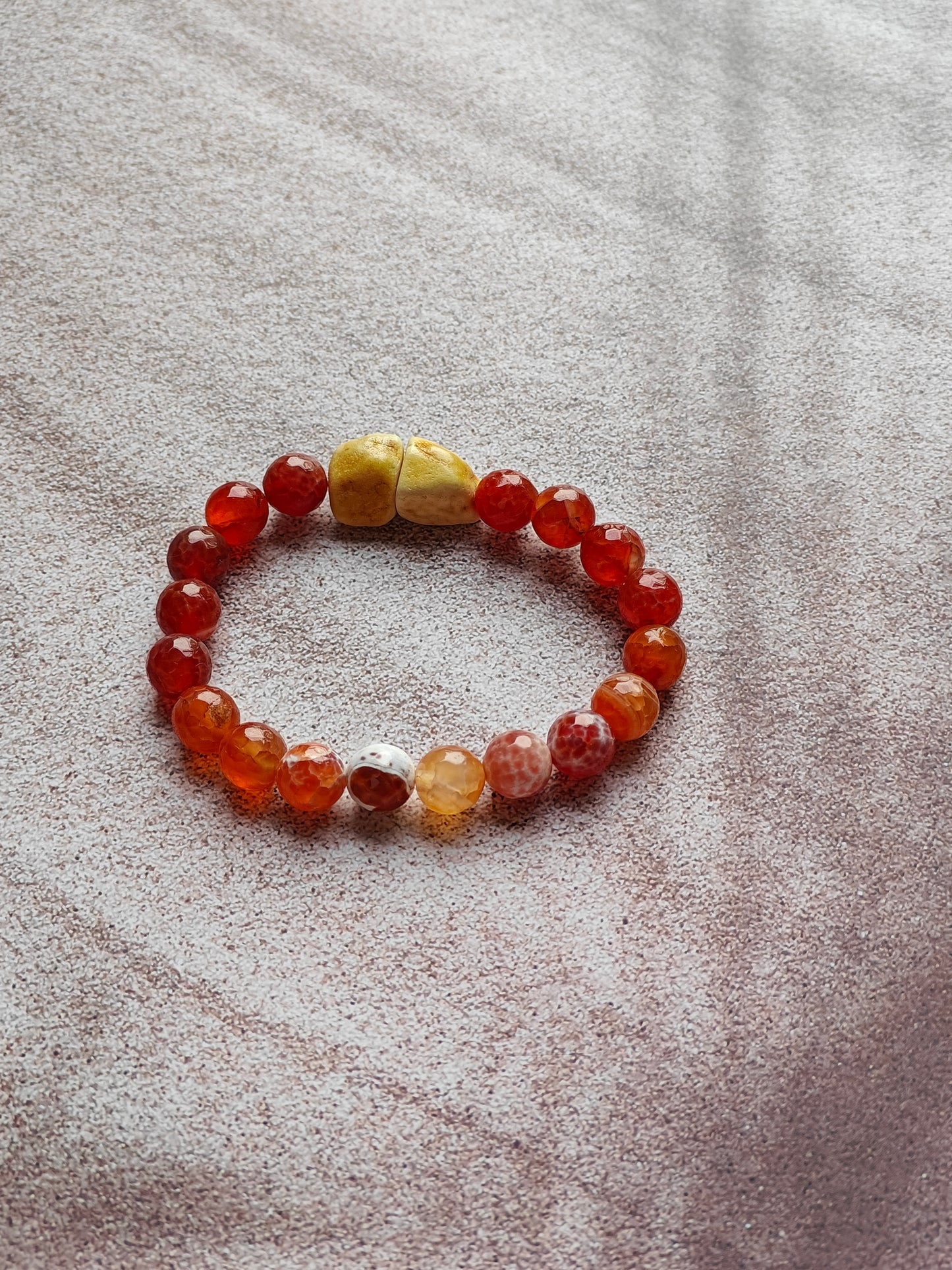 Royal White Amber & Etched Agate Bracelet | Bold Contrast Design