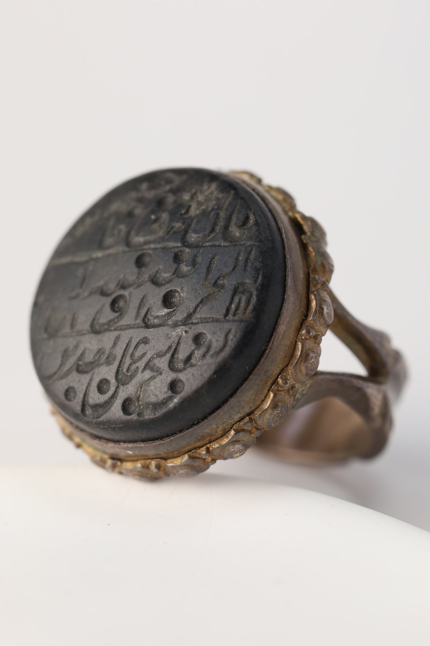 Antique Abbas Abad Black Stone Carved Ring