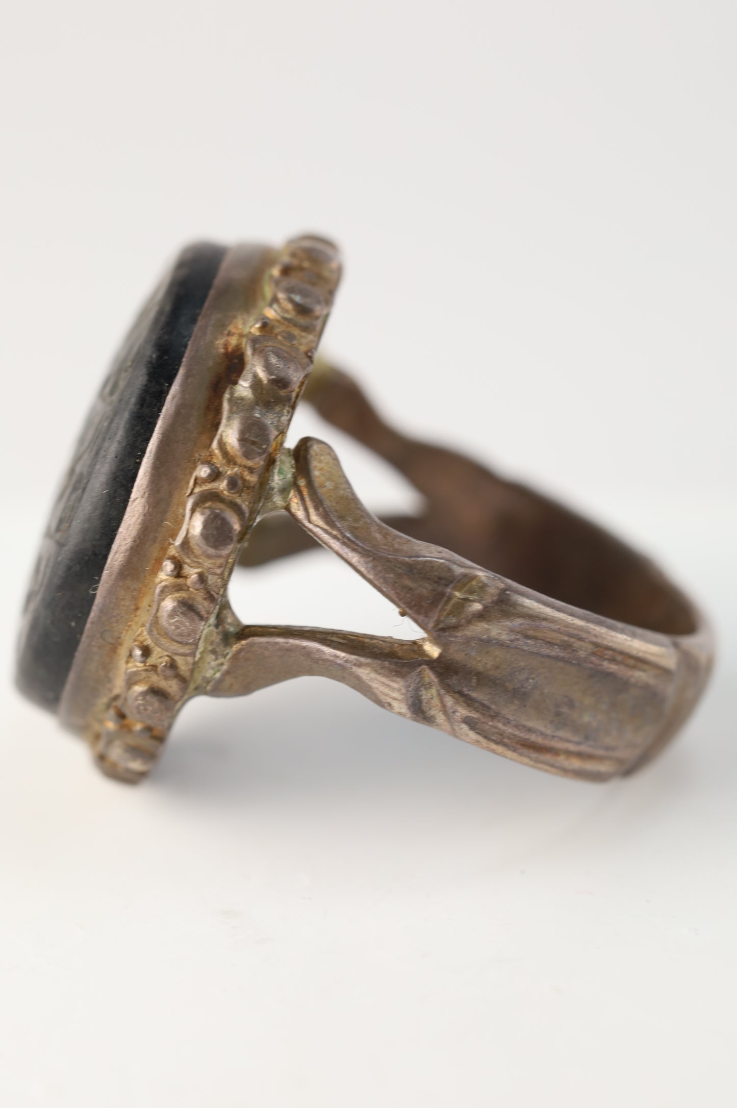 Antique Abbas Abad Black Stone Carved Ring