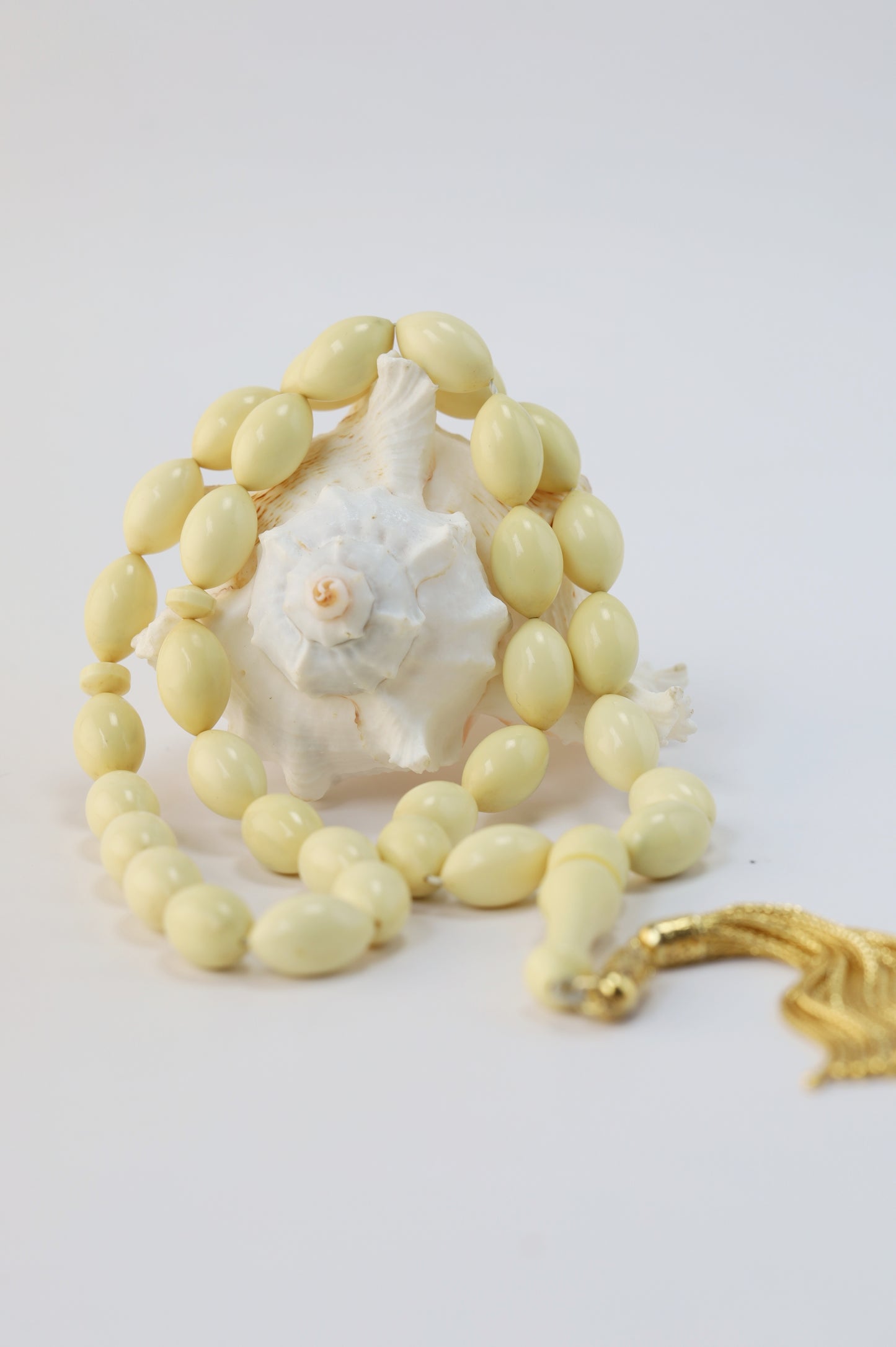 Ivory Chernobyl Old Bakelite Misbah – 33 Selected Olive Shape Beads