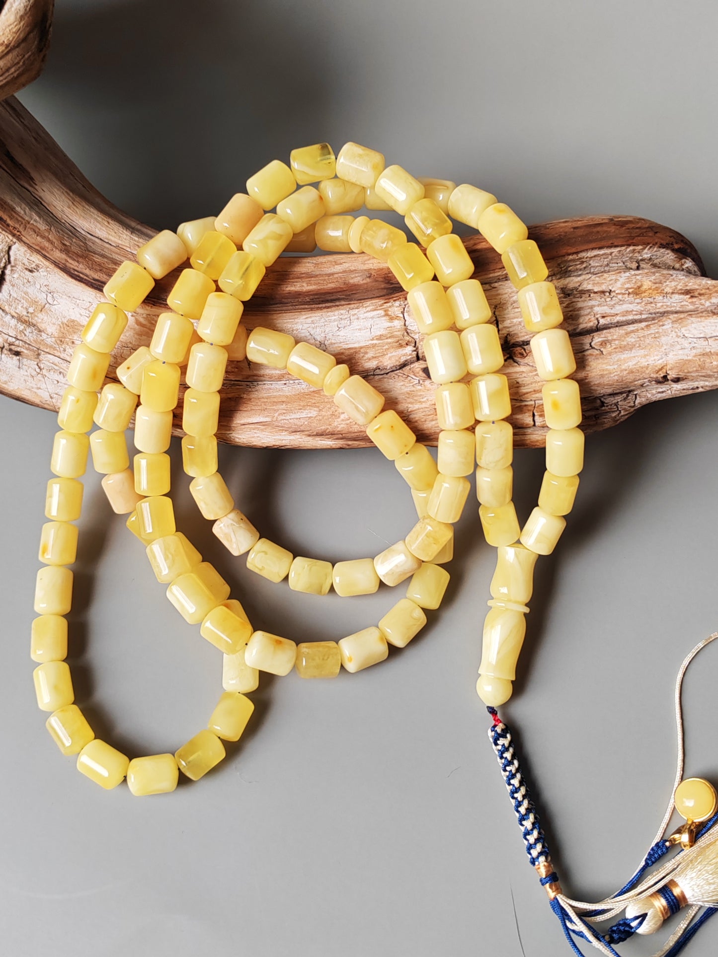 Long Milk Barrel Shape Super Amber Misbah – 99 Beads with Amber Pendant