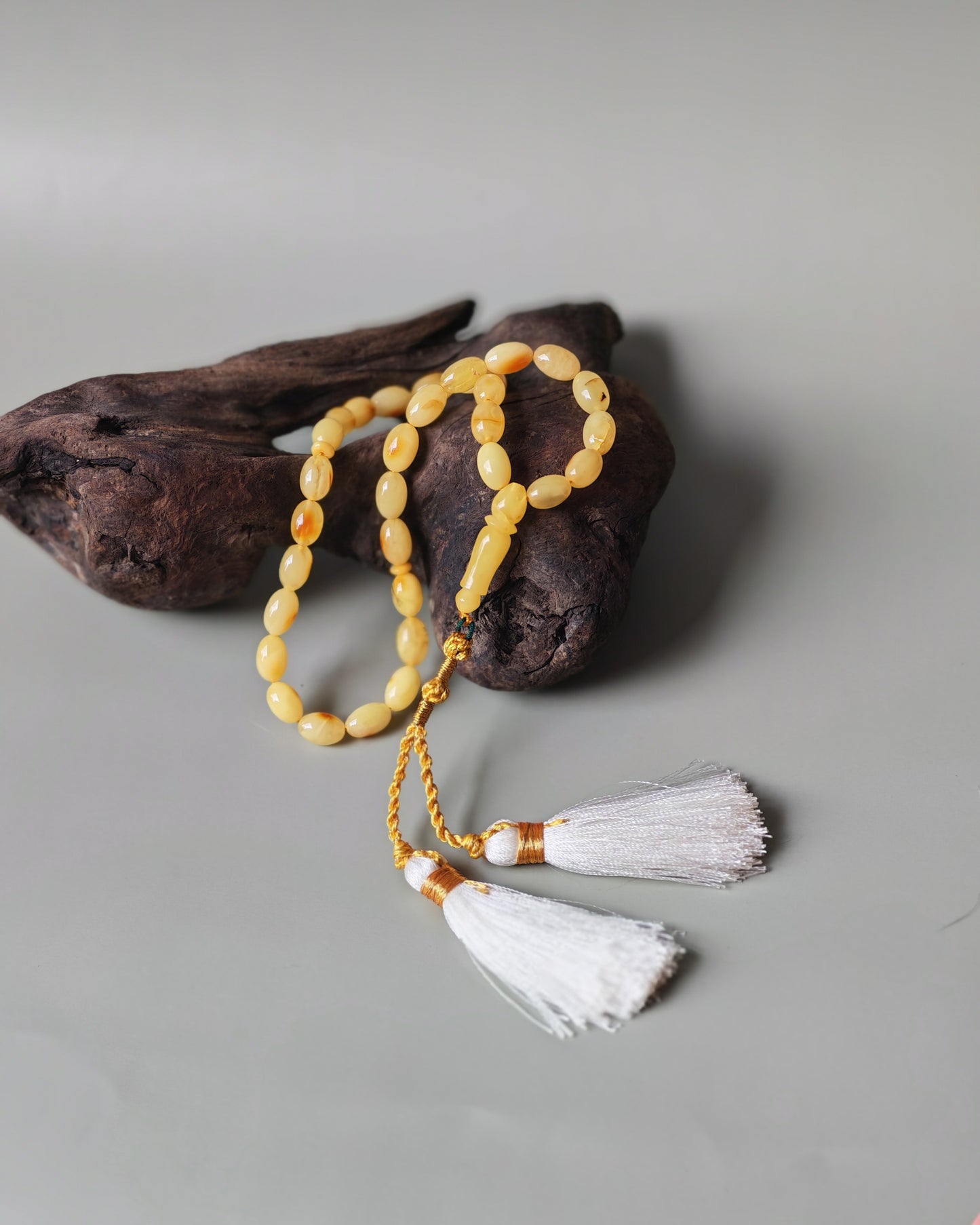 Micro Olive-Shaped Amber Misbah – 33 Beads