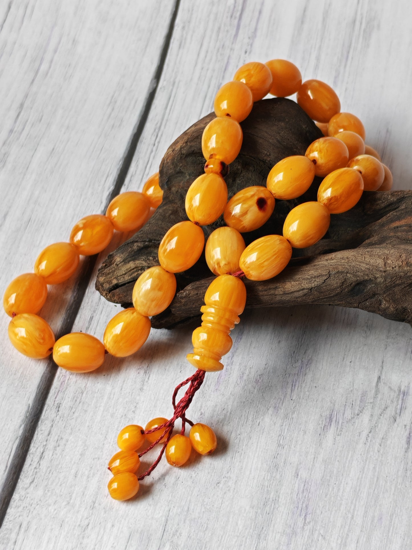 Belgium Bakelite Rosary | 114 g | White-Vein Yellow | 33 Large Olive Beads