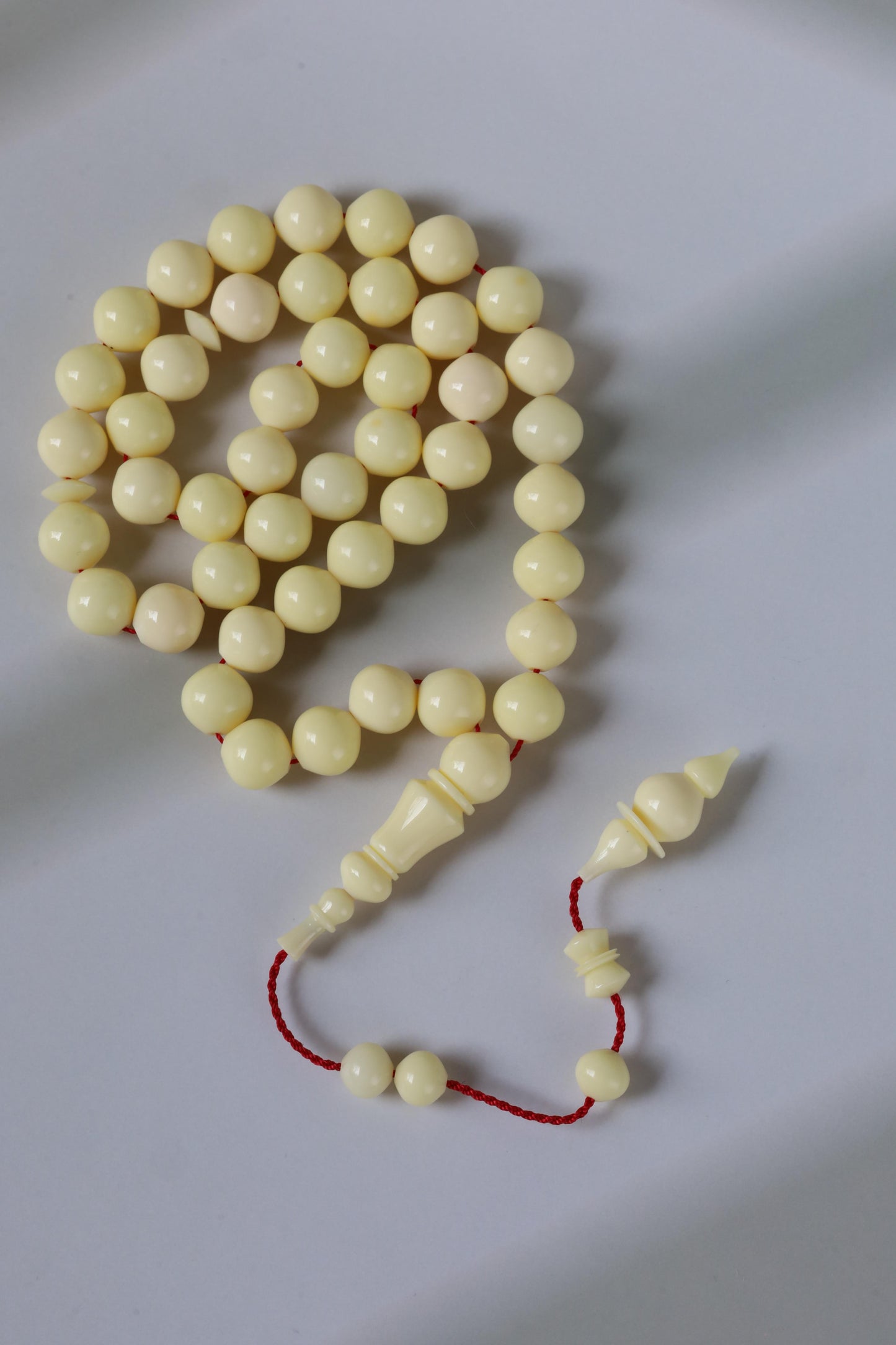 Ivory Cream Bakelite Tasbih – 45 Beads, Rare Istanbul Shape