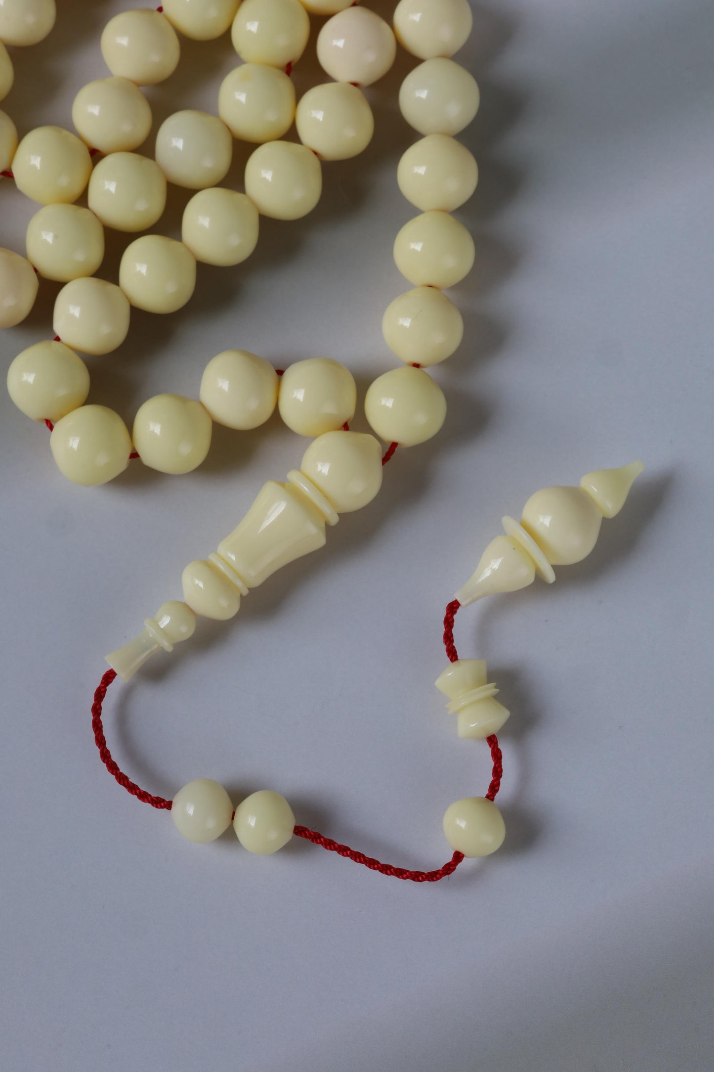 Ivory Cream Bakelite Tasbih – 45 Beads, Rare Istanbul Shape