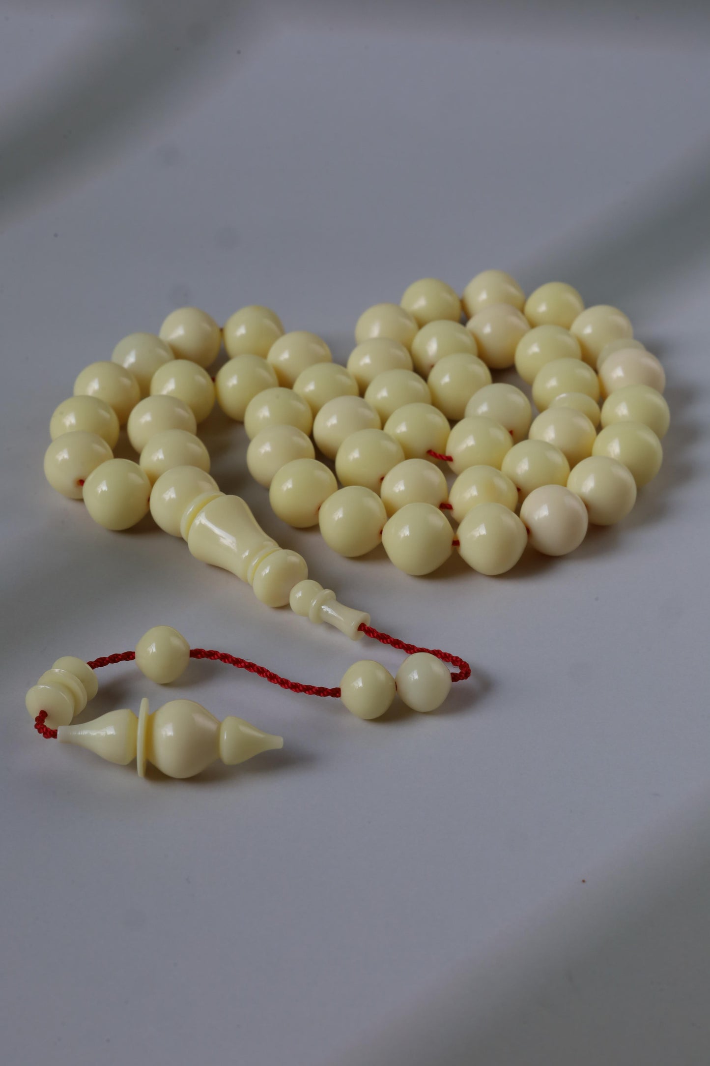 Ivory Cream Bakelite Tasbih – 45 Beads, Rare Istanbul Shape