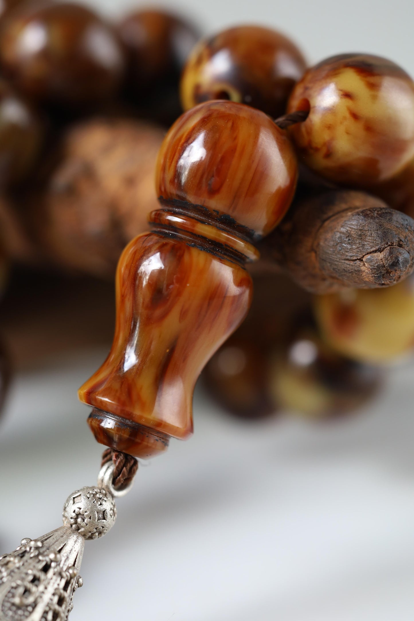 Rare Jumbo Antique German Bakelite Misbah – 33 Beads, 17mm