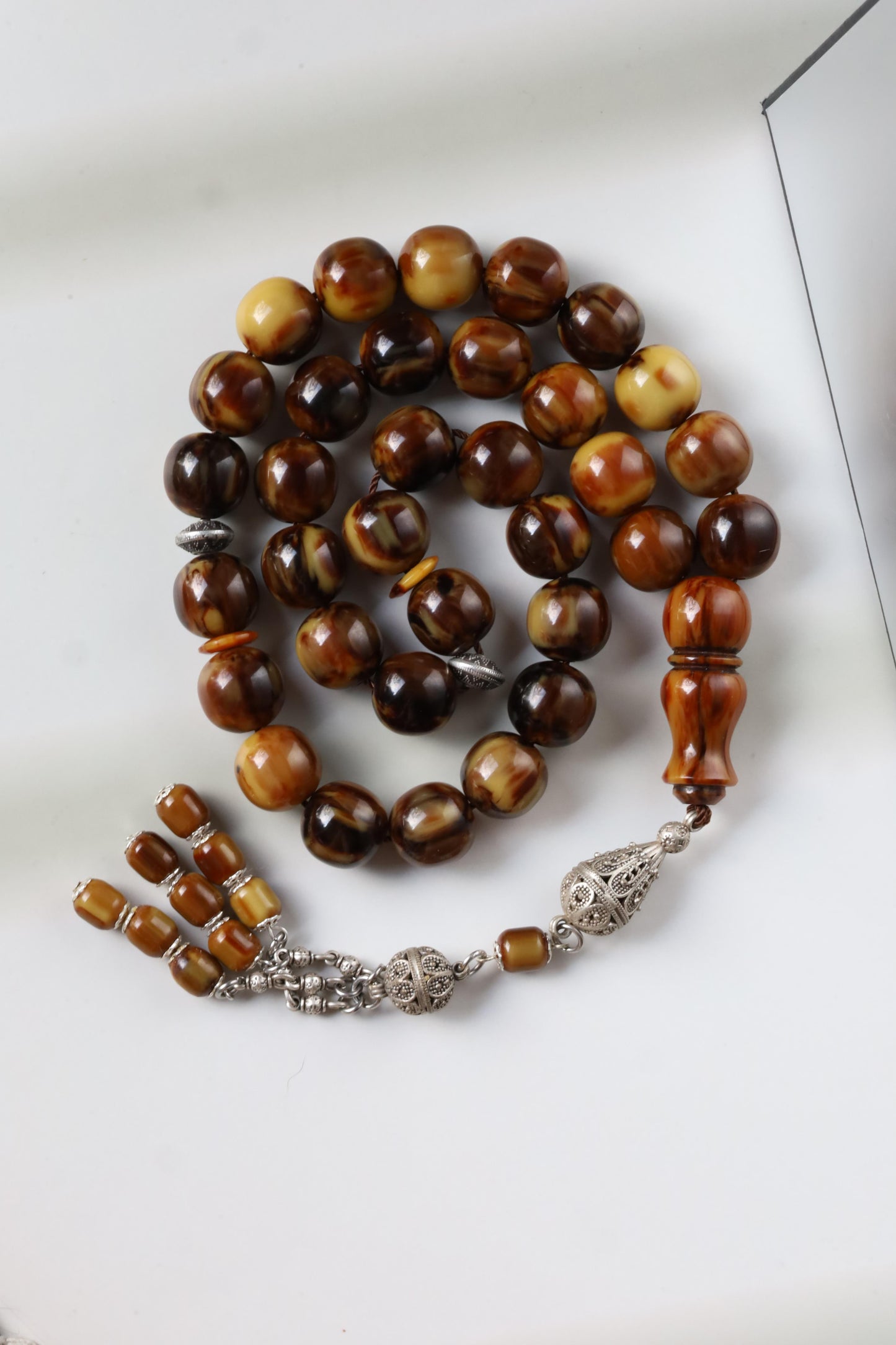 Rare Jumbo Antique German Bakelite Misbah – 33 Beads, 17mm