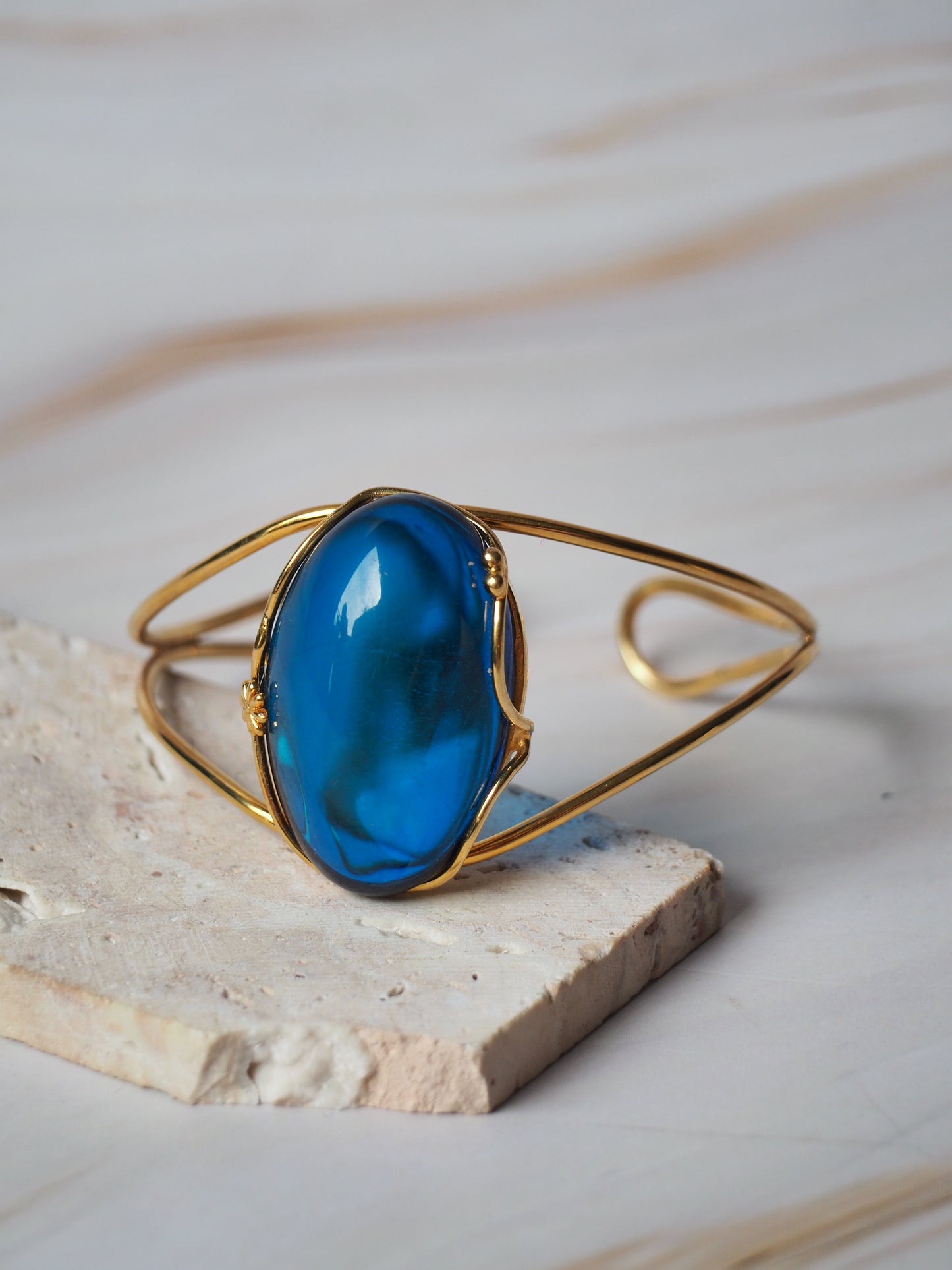 Oval Shape Blue Amber Gold Plated Cuff Bracelet