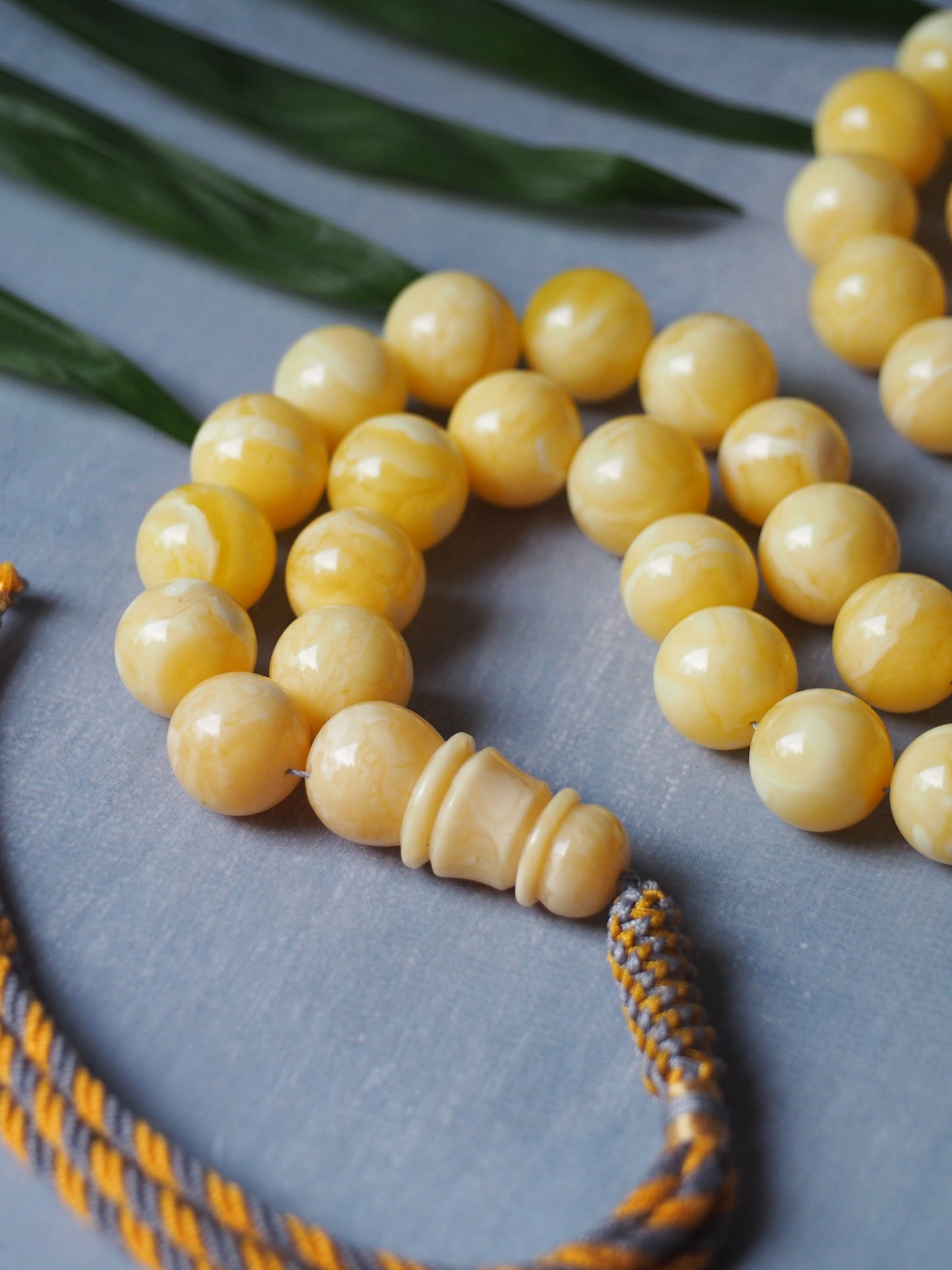 Unique Natural Milk/Royal White Tiger Amber Tasbih 11,80mm