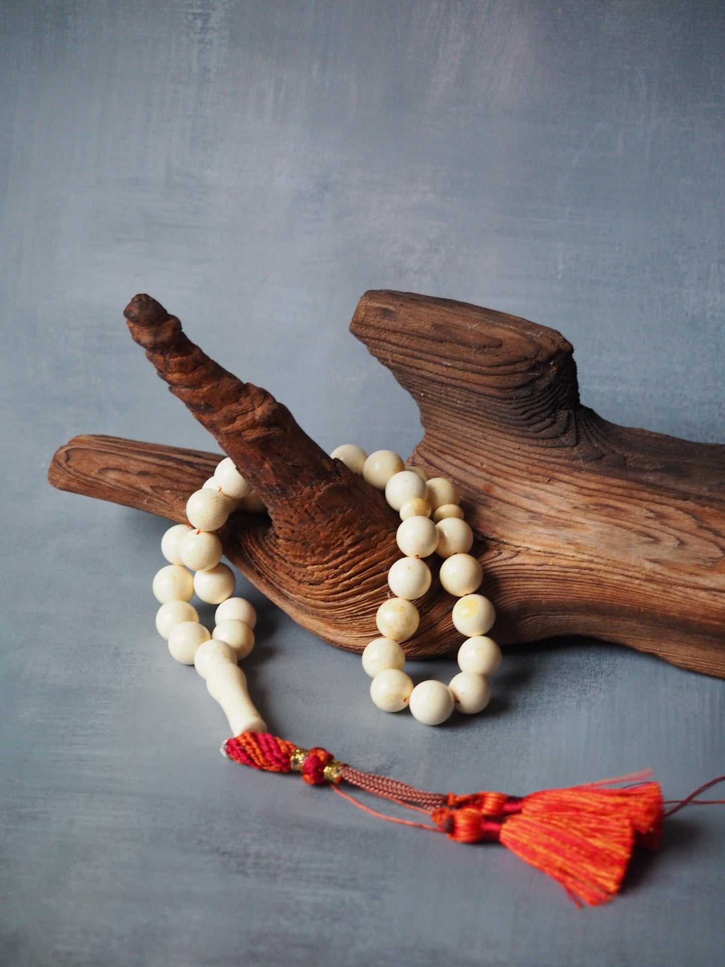 Royal White Amber Rosary Tasbih Round Beads 13,2mm