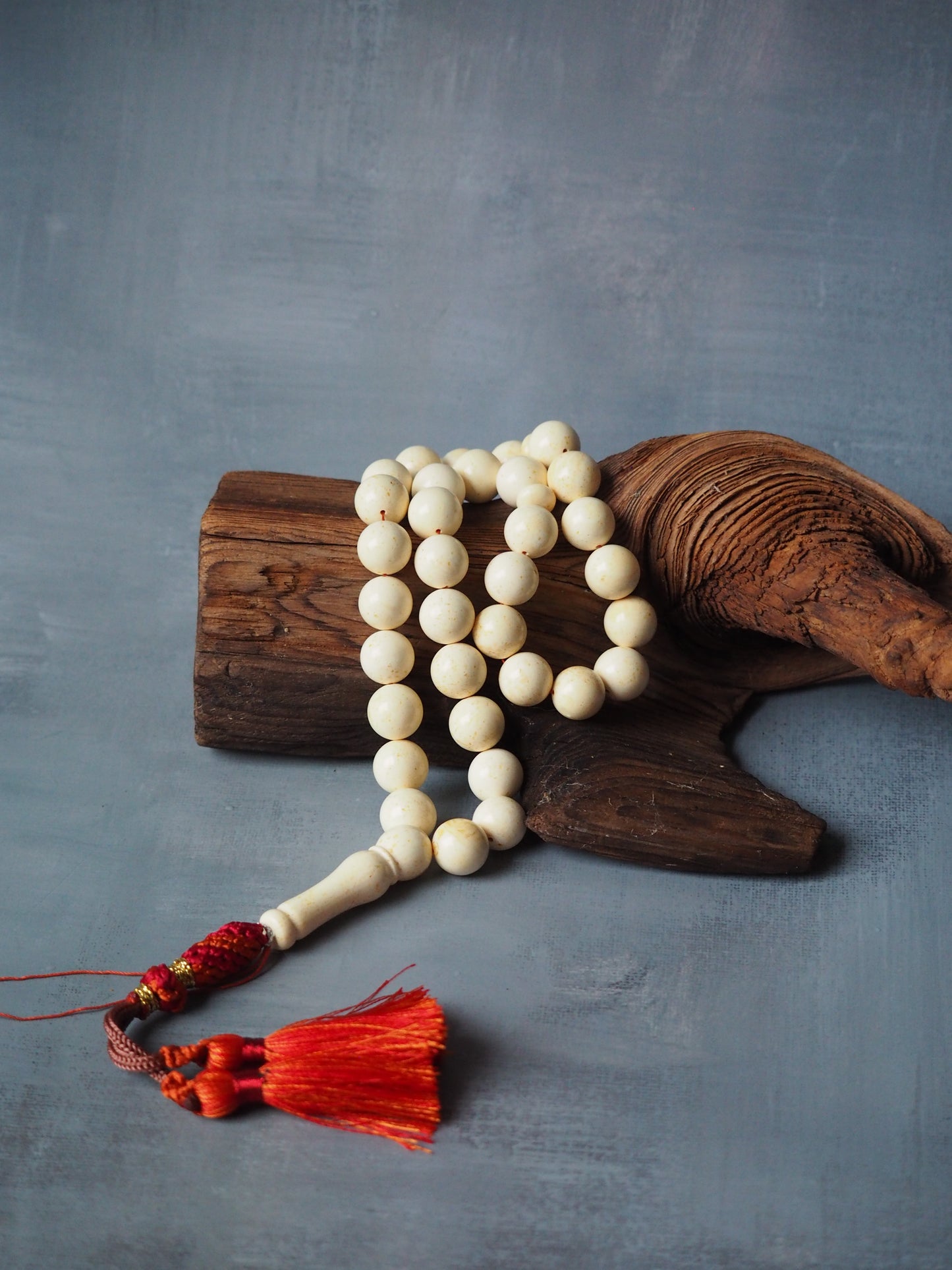 Royal White Amber Rosary Tasbih Round Beads 13,2mm