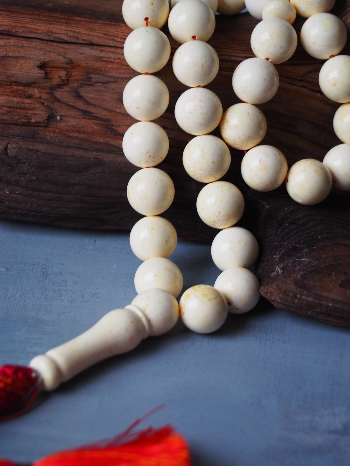 Royal White Amber Rosary Tasbih Round Beads 13,2mm