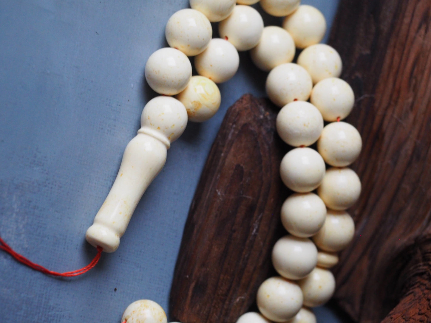 Royal White Amber Rosary Tasbih Round Beads 13,2mm