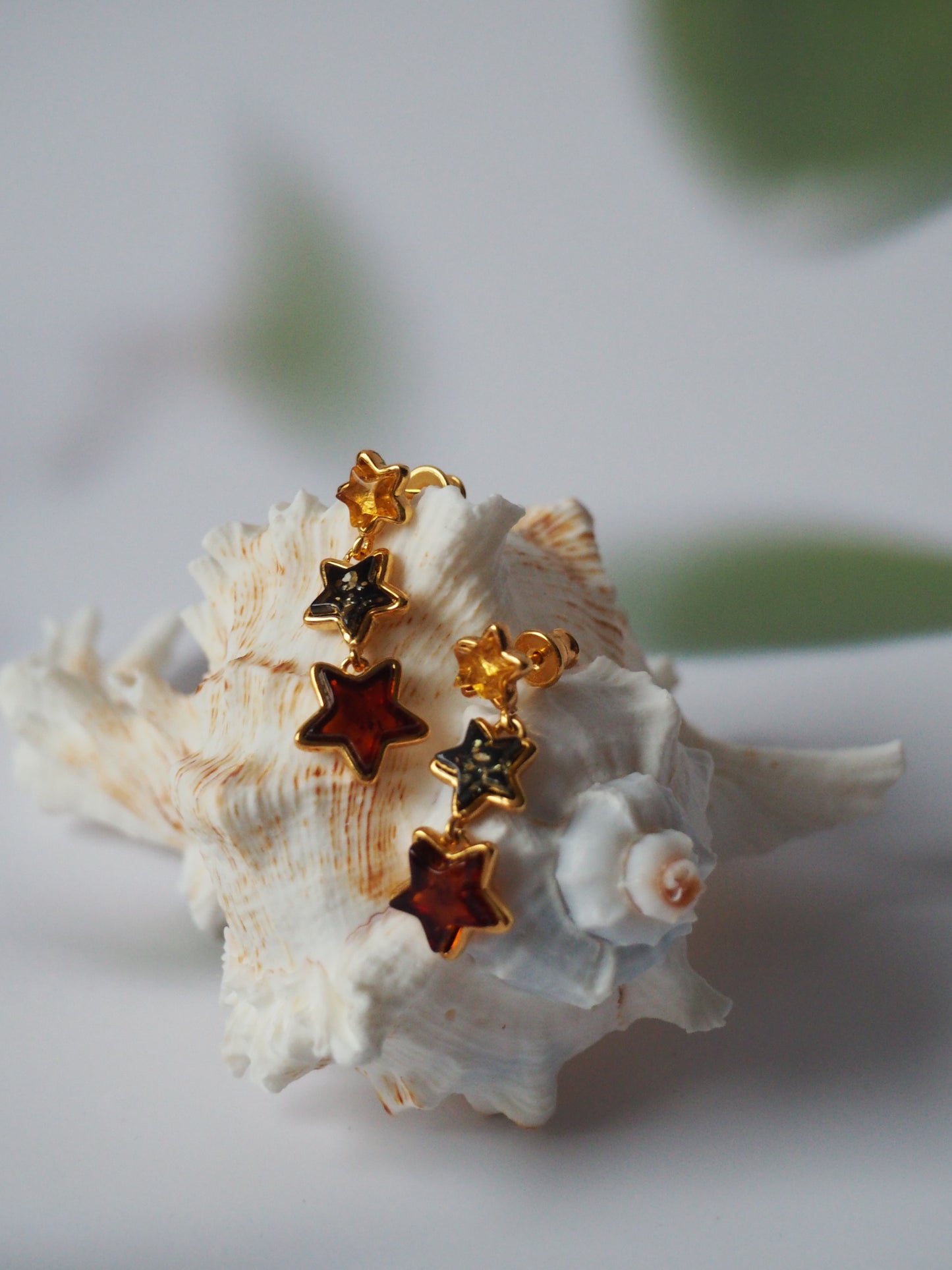 Star Shape Dangling Stud Earrings -Multicolor Amber Gold Plated