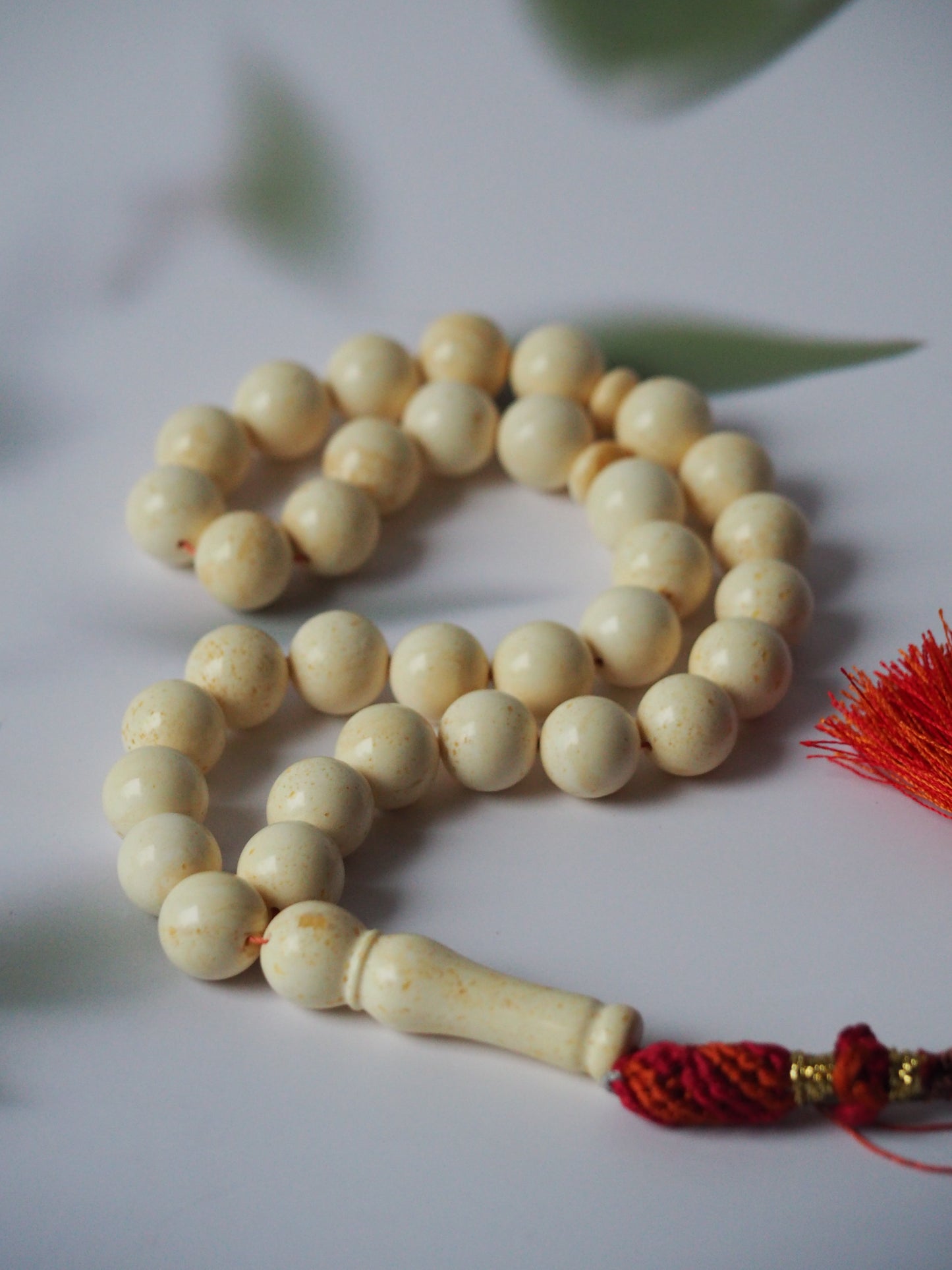 Royal White Amber Rosary Tasbih Round Beads 13,2mm