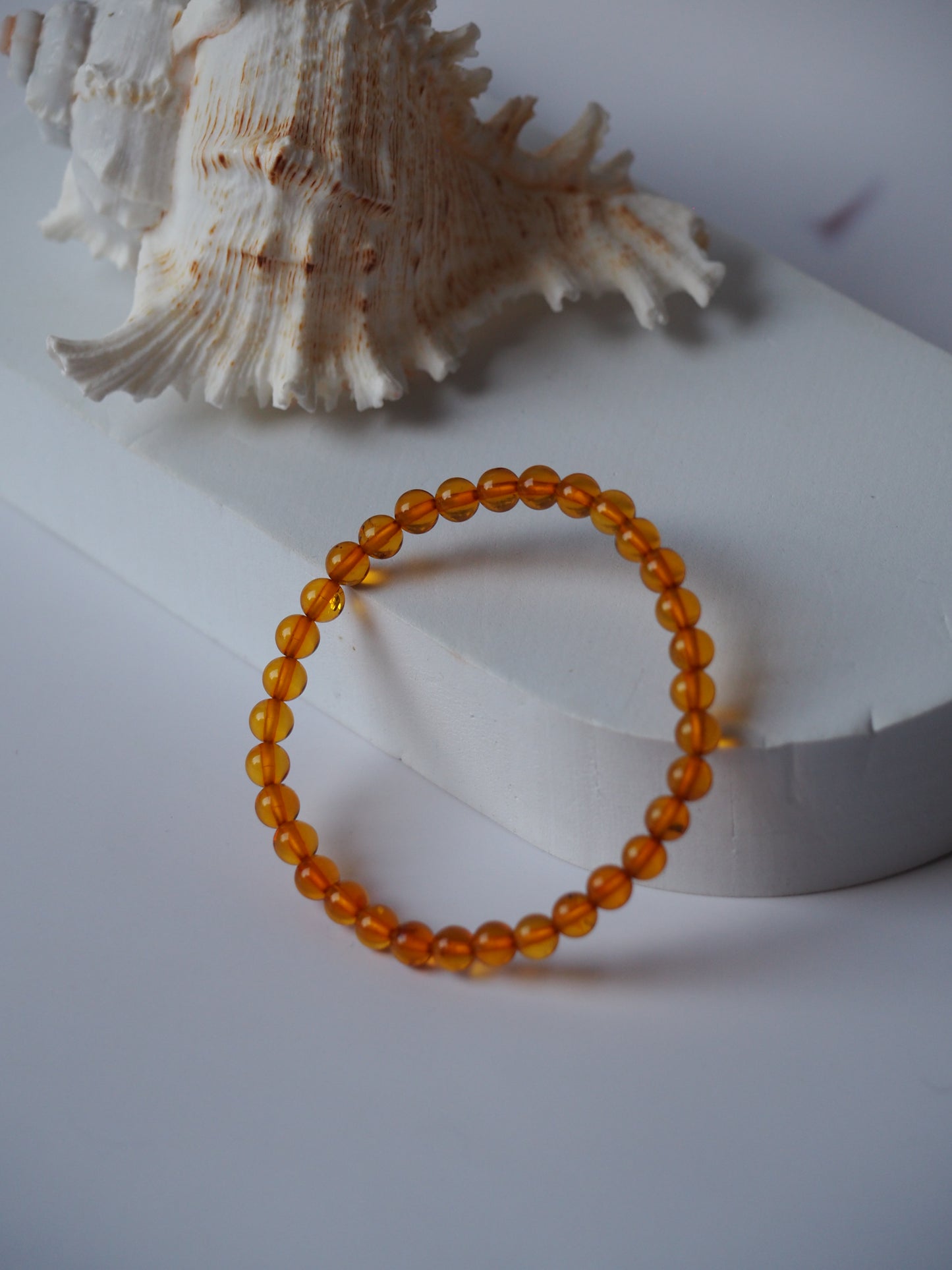 Cognac Amber Round Beaded Bracelet 5,5mm