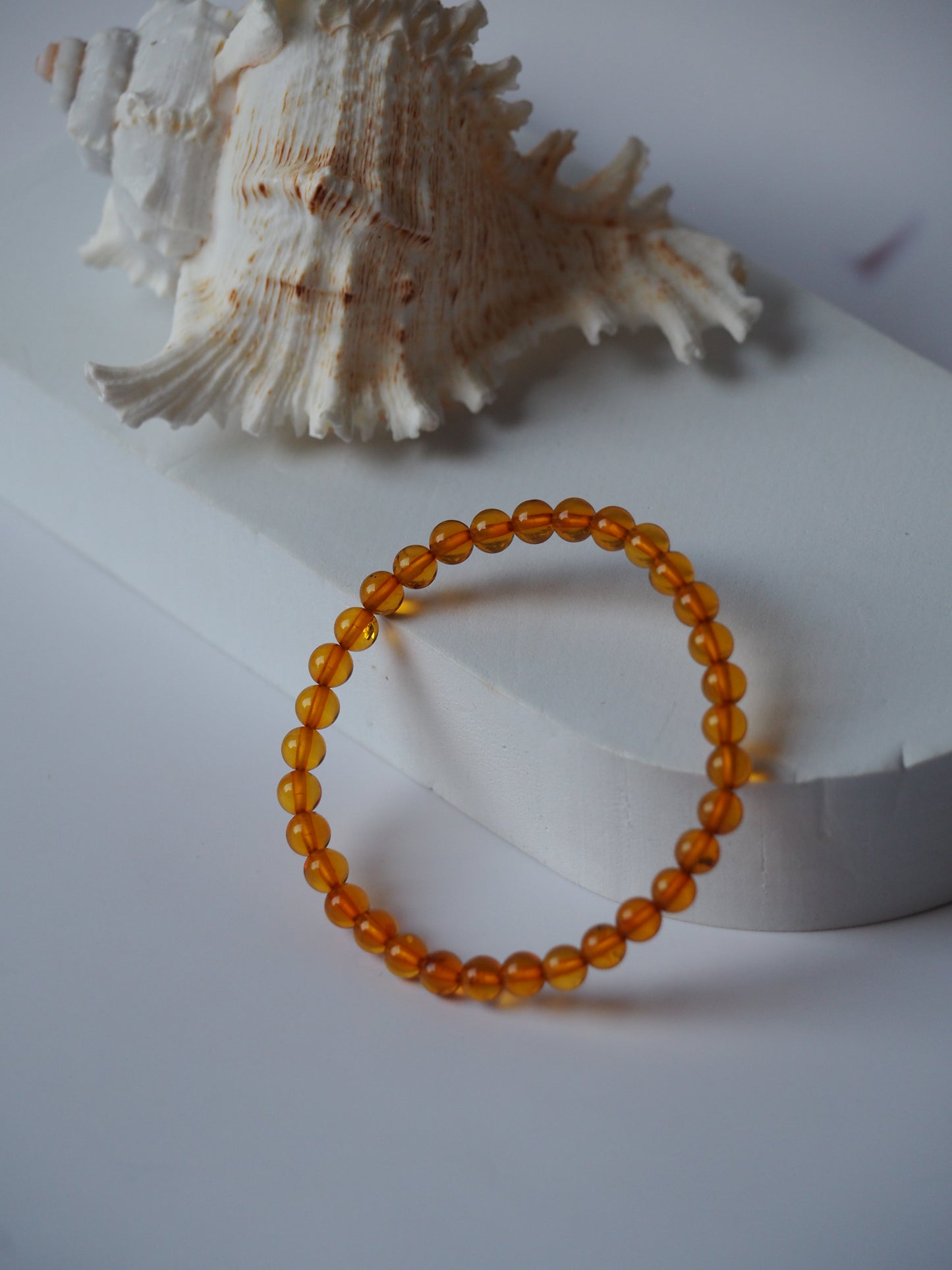 Cognac Amber Round Beaded Bracelet 5,5mm