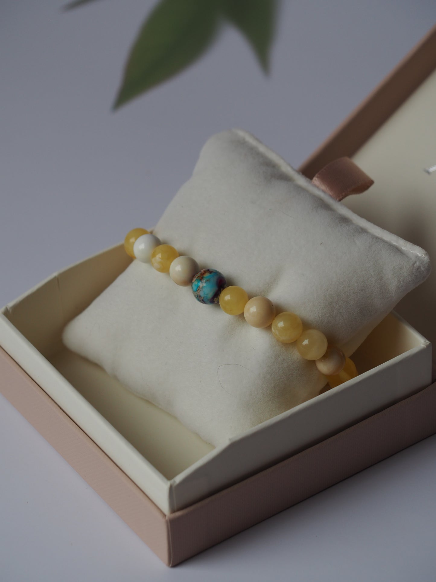 Natural Royal White Amber Bracelet with Purple-Blue Imperial Jasper 8mm