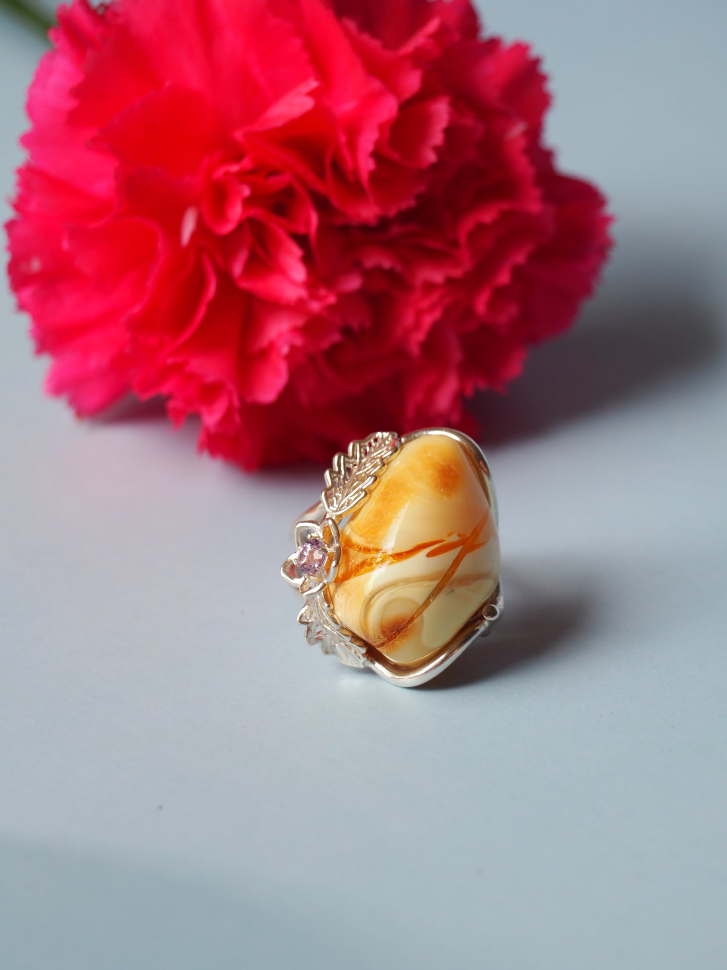 Irregular Royal White Amber Ring With Silver Frame And Amethyst