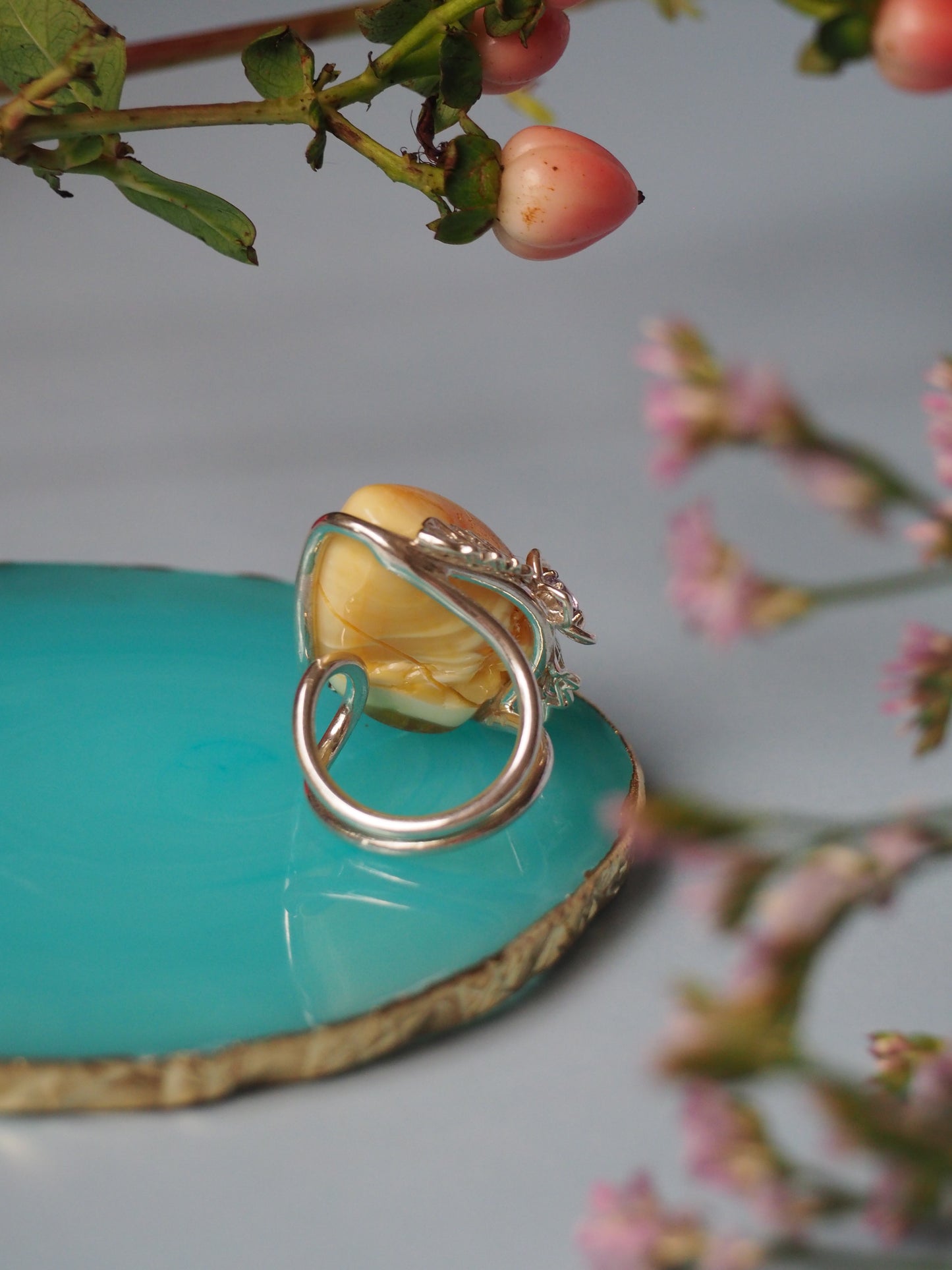Irregular Royal White Amber Ring With Silver Frame And Amethyst