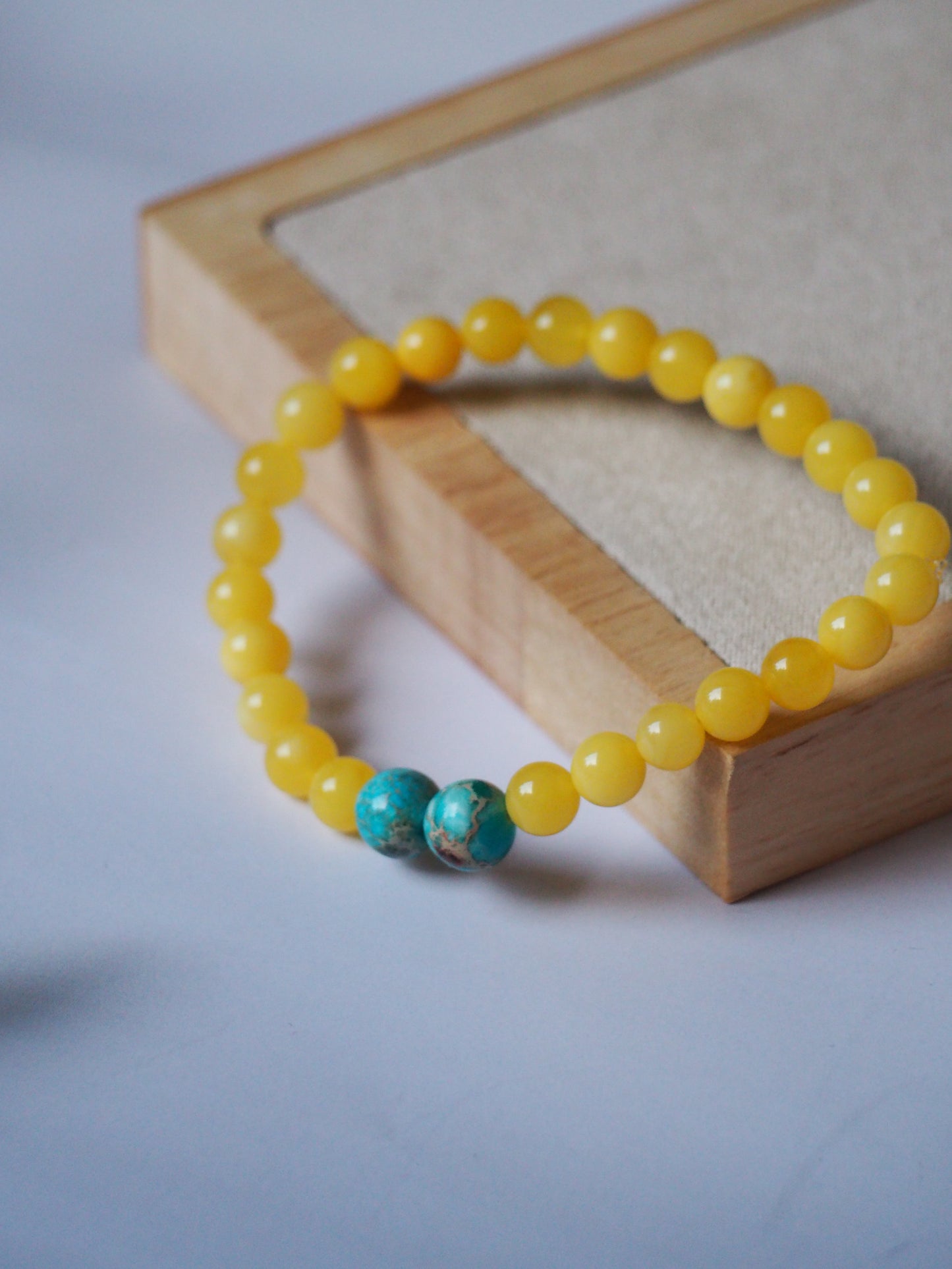 Natural Butterscotch Amber Bracelet with Purple-Blue Imperial Jasper