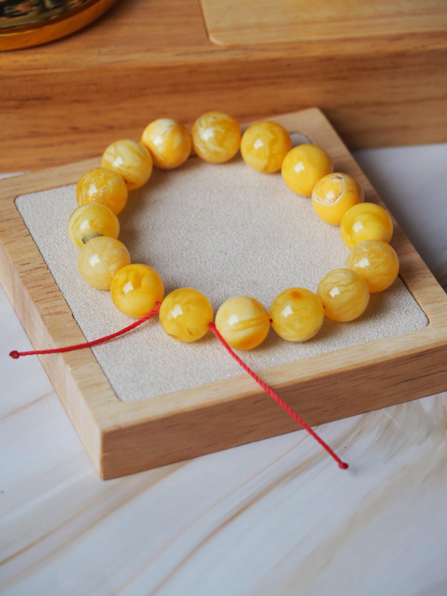 Unique Natural Amber Beaded Bracelet with Regulation