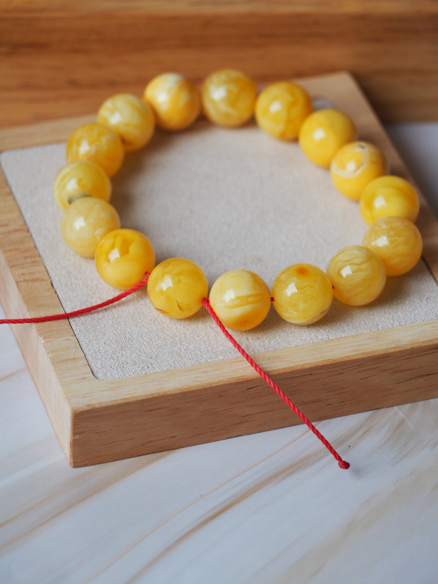 Unique Natural Amber Beaded Bracelet with Regulation