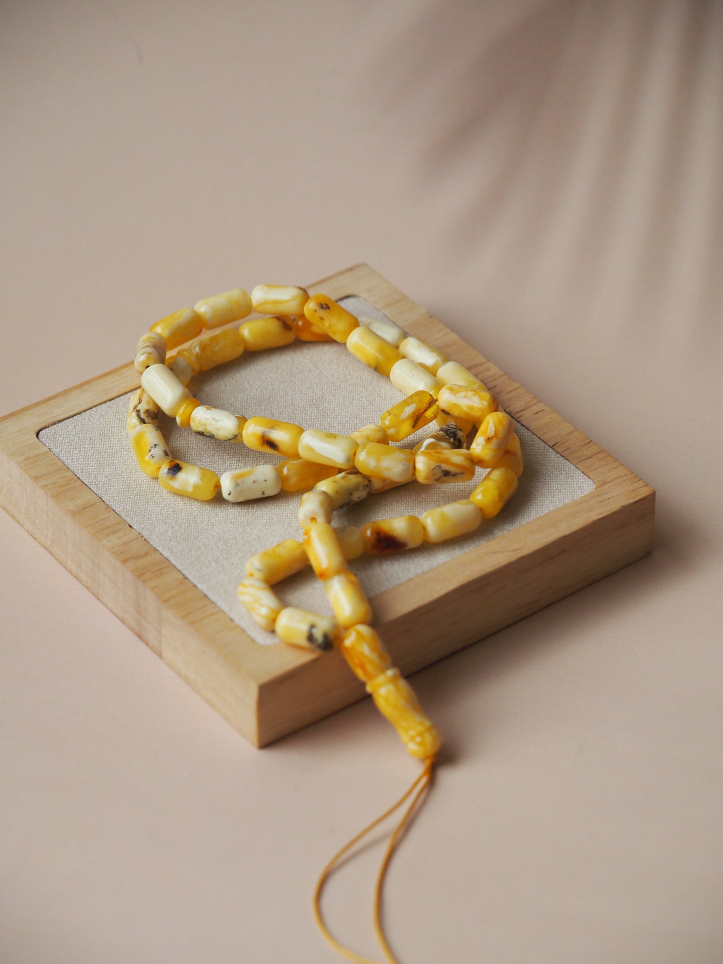 Natural Royal White Amber Barrel Shape Rosary Prayer Beads 18,5g