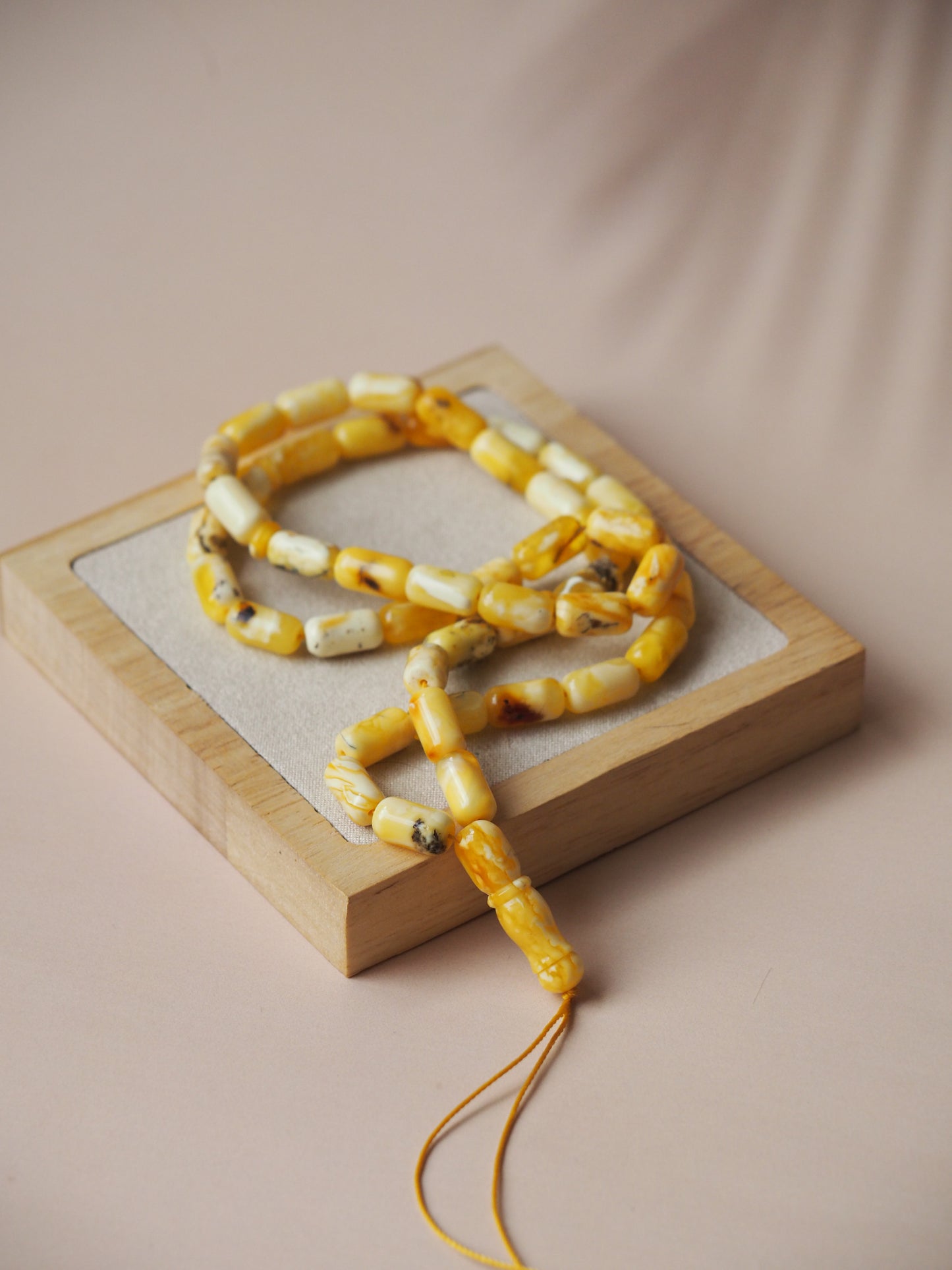 Natural Royal White Amber Barrel Shape Rosary Prayer Beads 18,5g