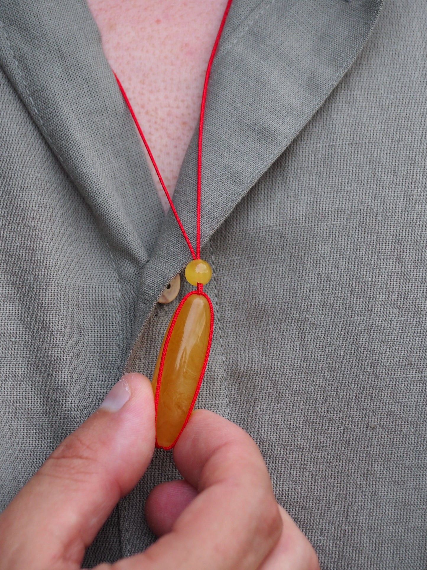 Natural Butterscotch Amber Barrel Shape Pendant with Beads