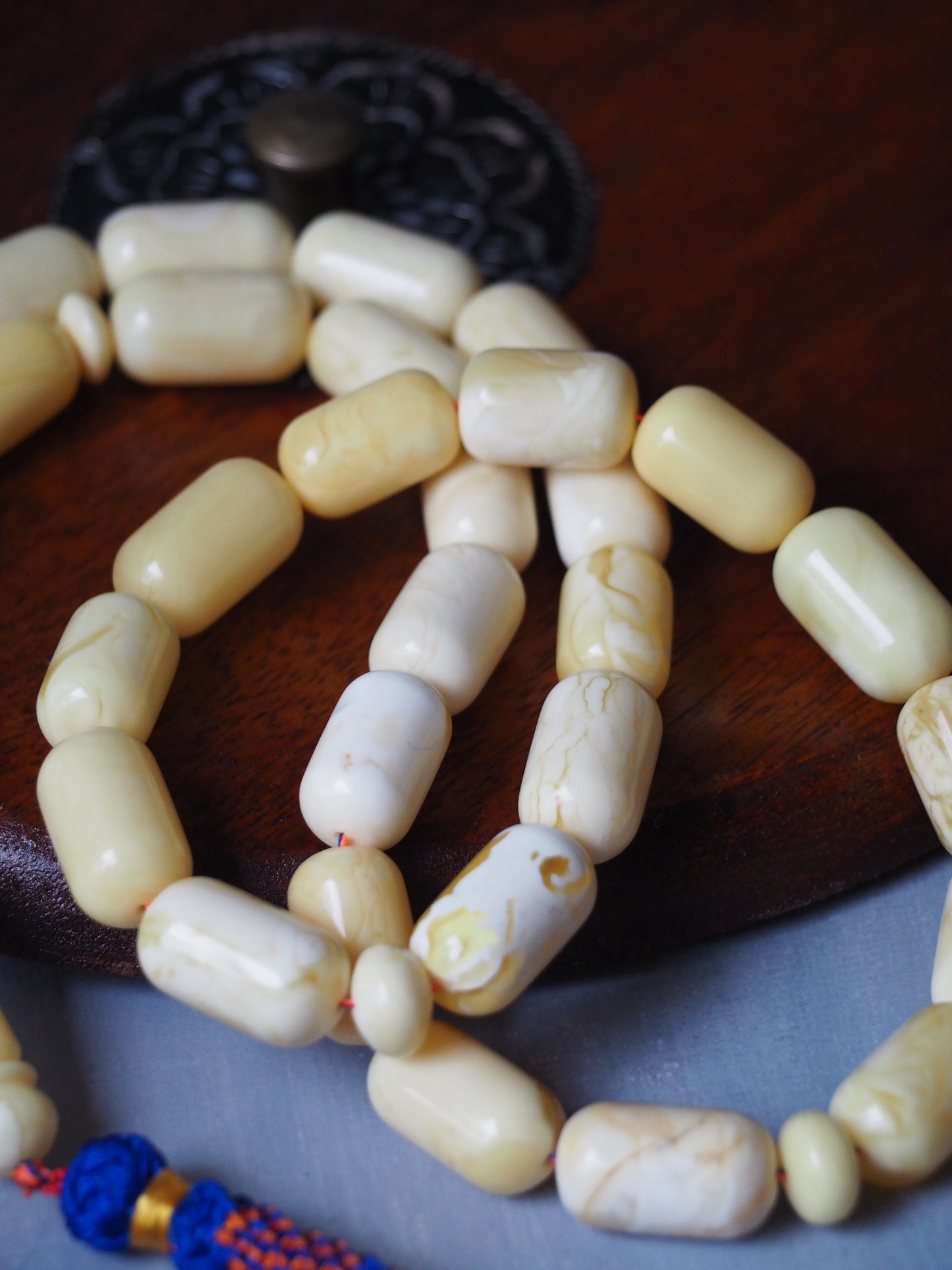 Natural Royal White Barrel Shape Tasbih 33 Beads