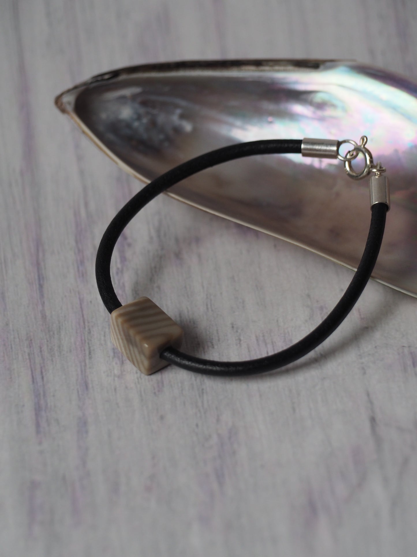 Bracelet with Natural Striped Flint and Leather Strap