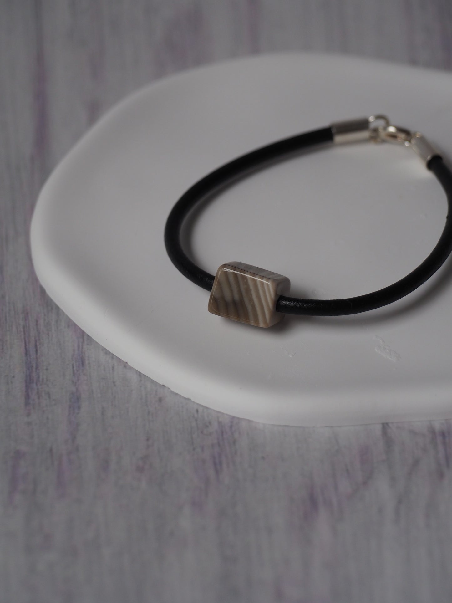 Bracelet with Natural Striped Flint and Leather Strap