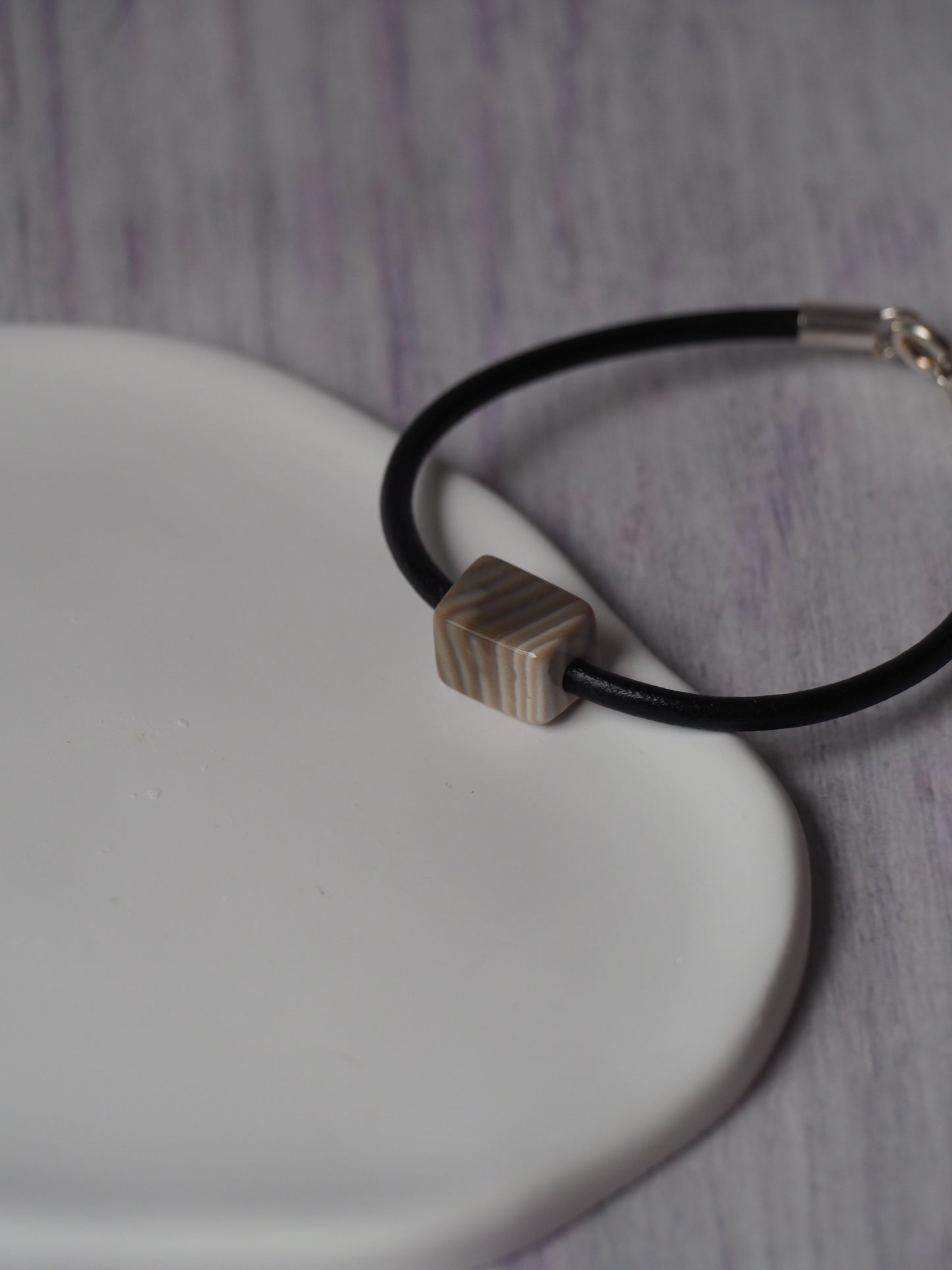 Bracelet with Natural Striped Flint and Leather Strap