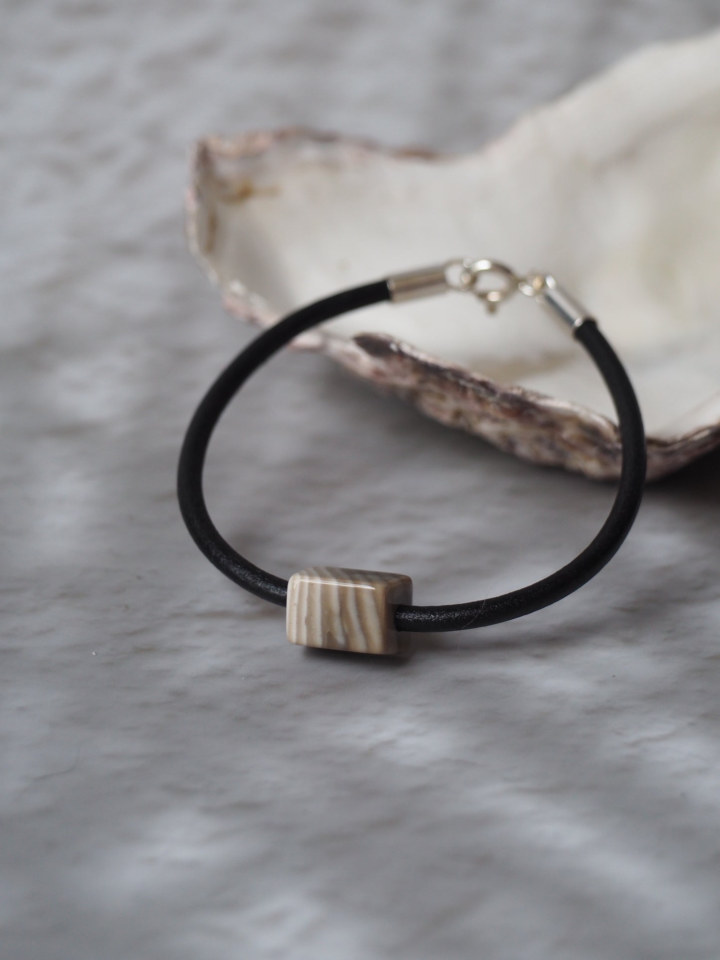 Bracelet with Natural Striped Flint and Leather Strap